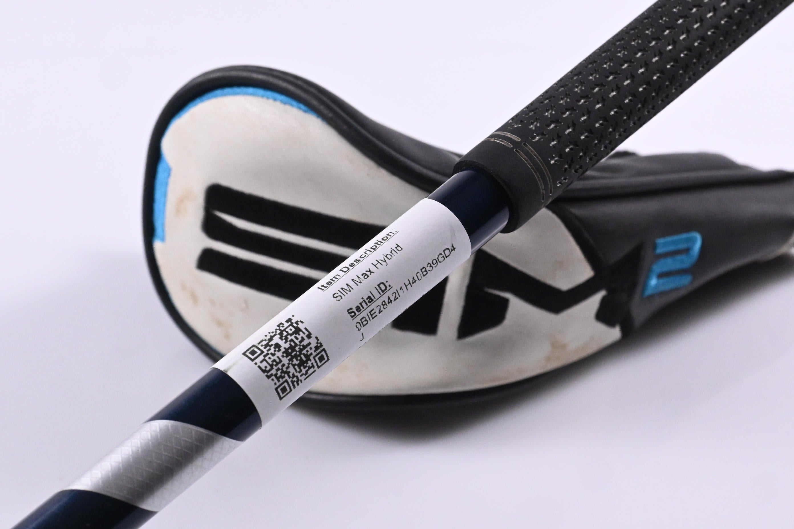 Taylormade SIM Max #4 Hybrid / 22 Degree / Stiff Flex Ventus Blue 7 Shaft