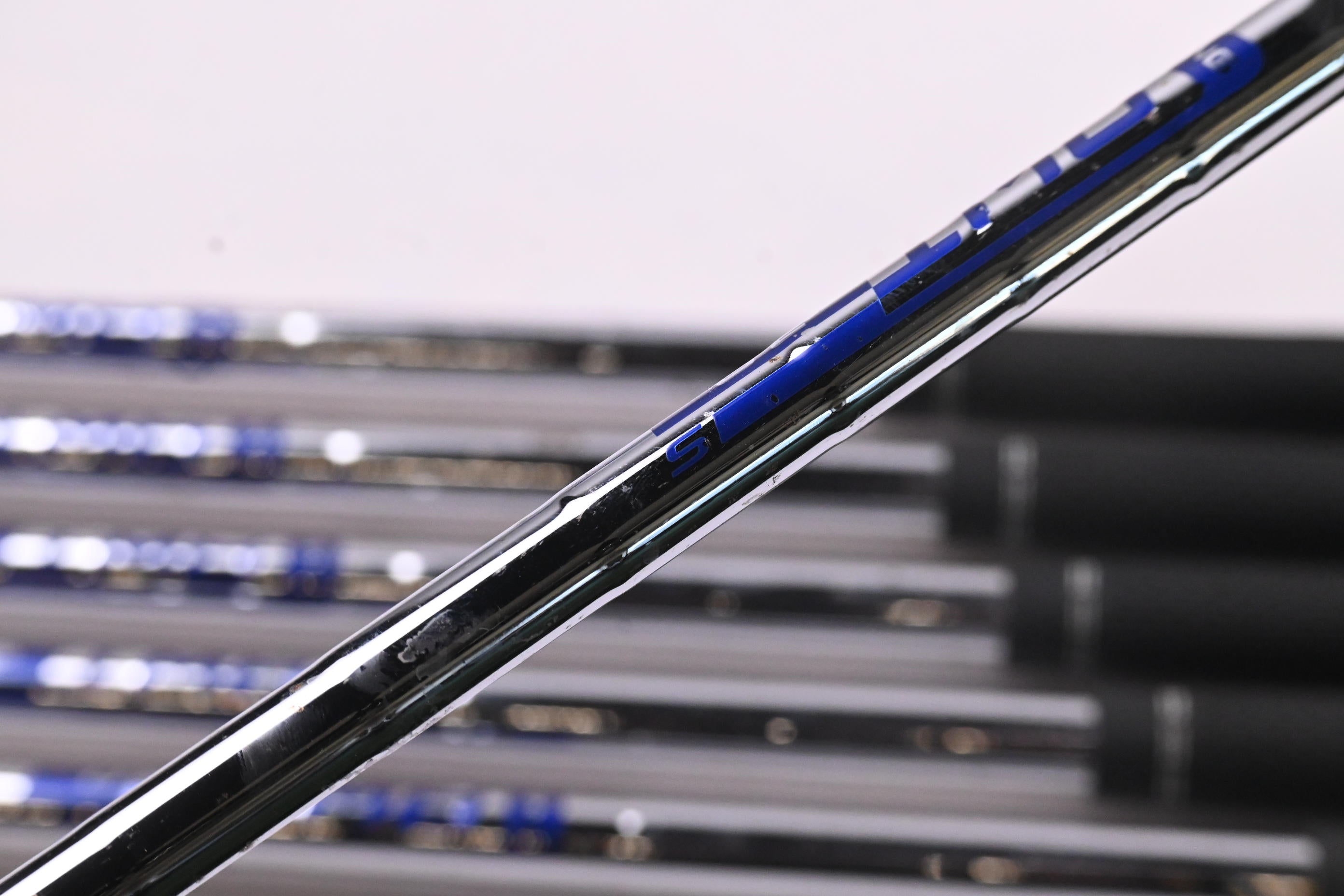 Ping G430 Irons / 5-PW / Blue Dot / Stiff Flex Ping AWT 2.0 Steel Shafts