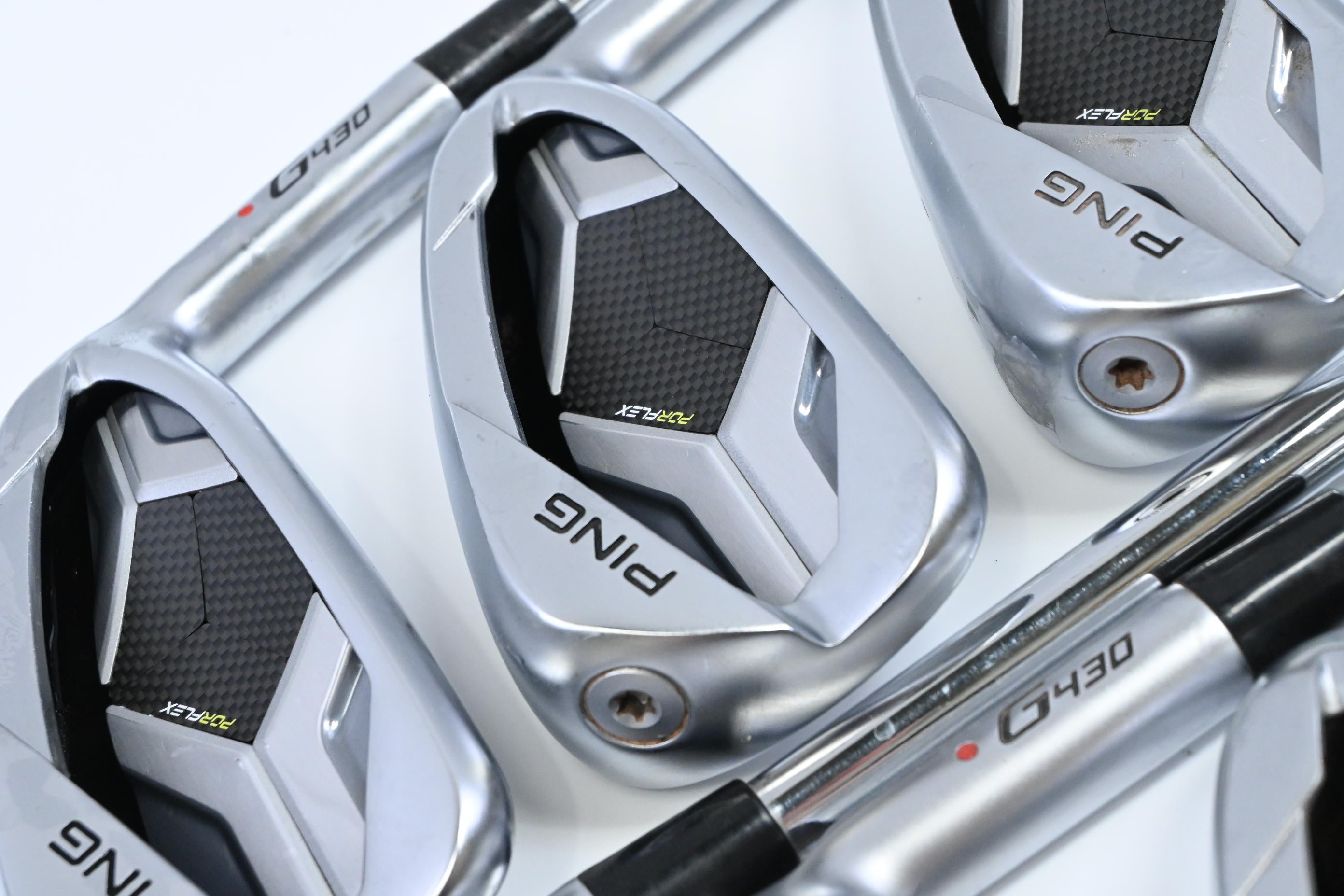 Ping G430 Irons / 5-PW+54° / Red Dot / Regular Flex Ping AWT 2.0 Shafts