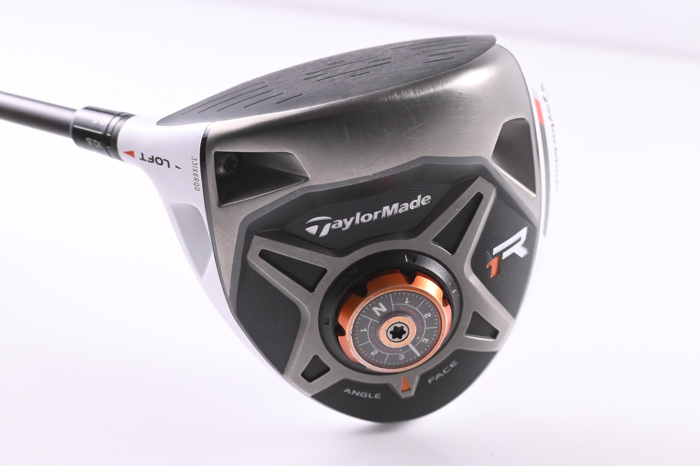 Left Hand Taylormade R1 Driver / 10.5 Degree / Regular Flex Aldila RIP Phenom 55