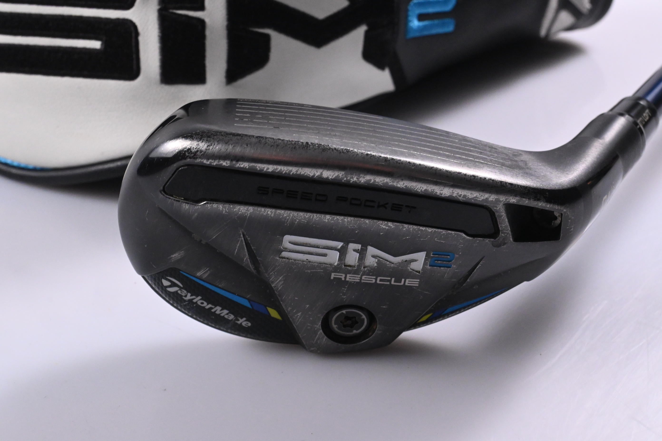 Taylormade SIM2 #2 Hybrid / 17 Degree / Regular Flex Ventus Blue 6 Shaft