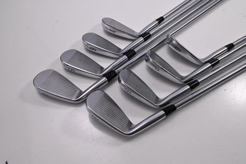 Mizuno JPX 921 Tour Irons / 4-PW+GW / Stiff Flex Project X LS 120 Shafts