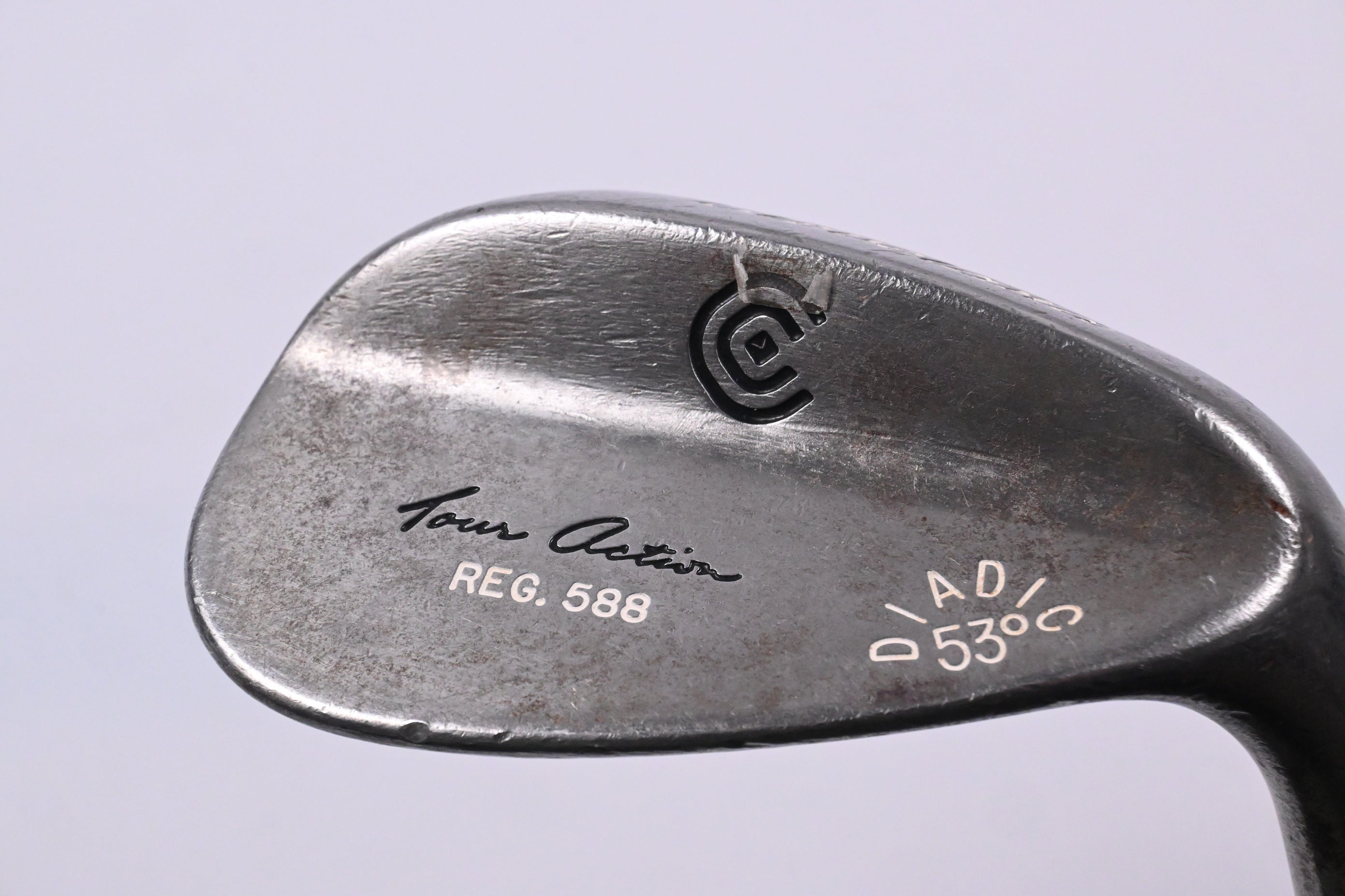 Cleveland Reg 588 RTG Gap Wedge / 53 Degree / Stiff Flex Dynamic Gold Shaft