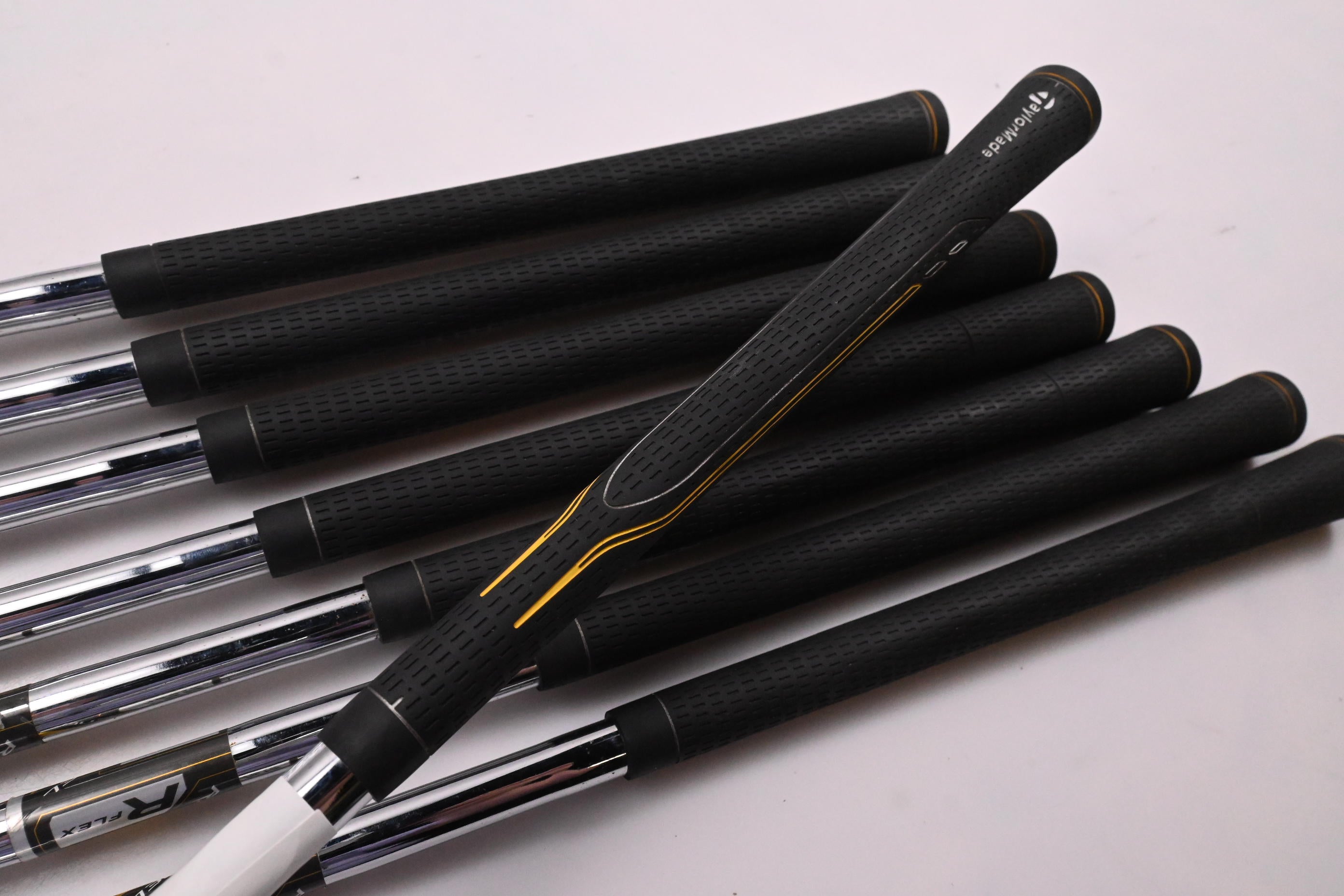 Taylormade Rocketbladez Irons / 4-PW+SW / Regular Flex Rocketfuel 85 Shafts