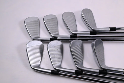 Taylormade P790 2021 Irons / 4-PW+GW / X-Flex Dynamic Gold X100 Shafts