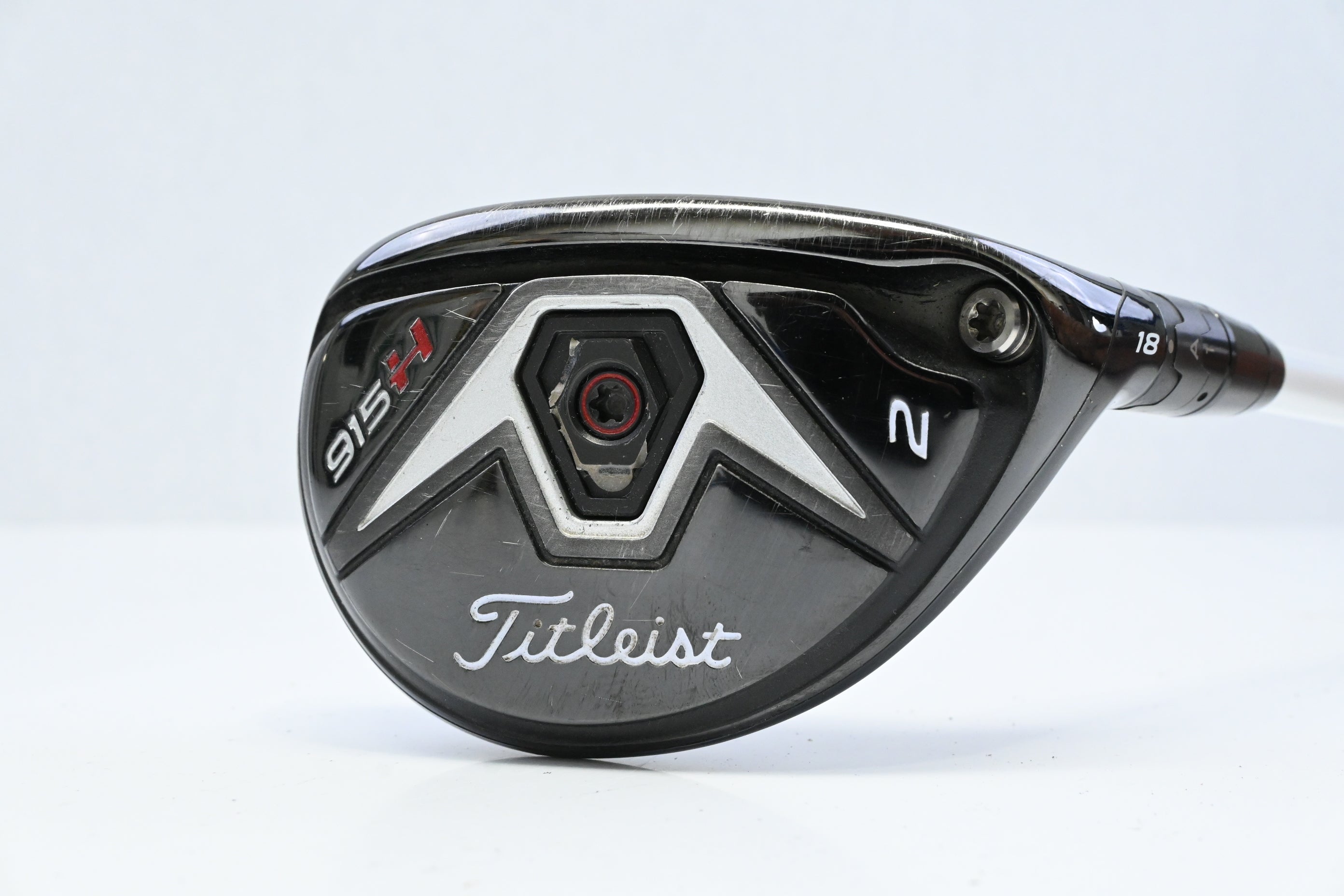 Titleist 915H #2 Hybrid / 18 Degree / Stiff Flex Aldila Rogue 110 MSI Shaft