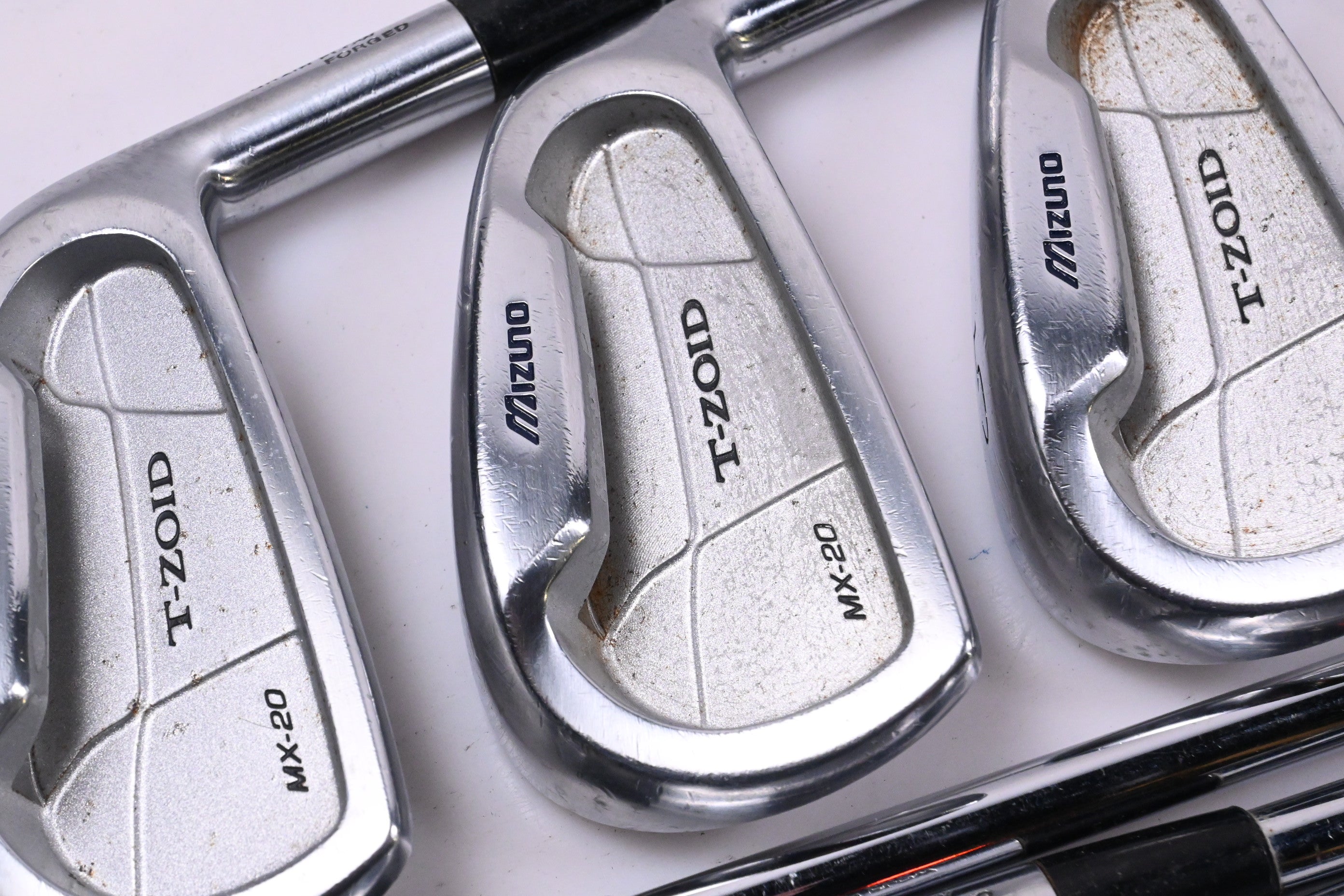 Mizuno MX-20 Irons / 3-PW+SW / Regular Flex Dynamic Gold Lite R300 Shafts