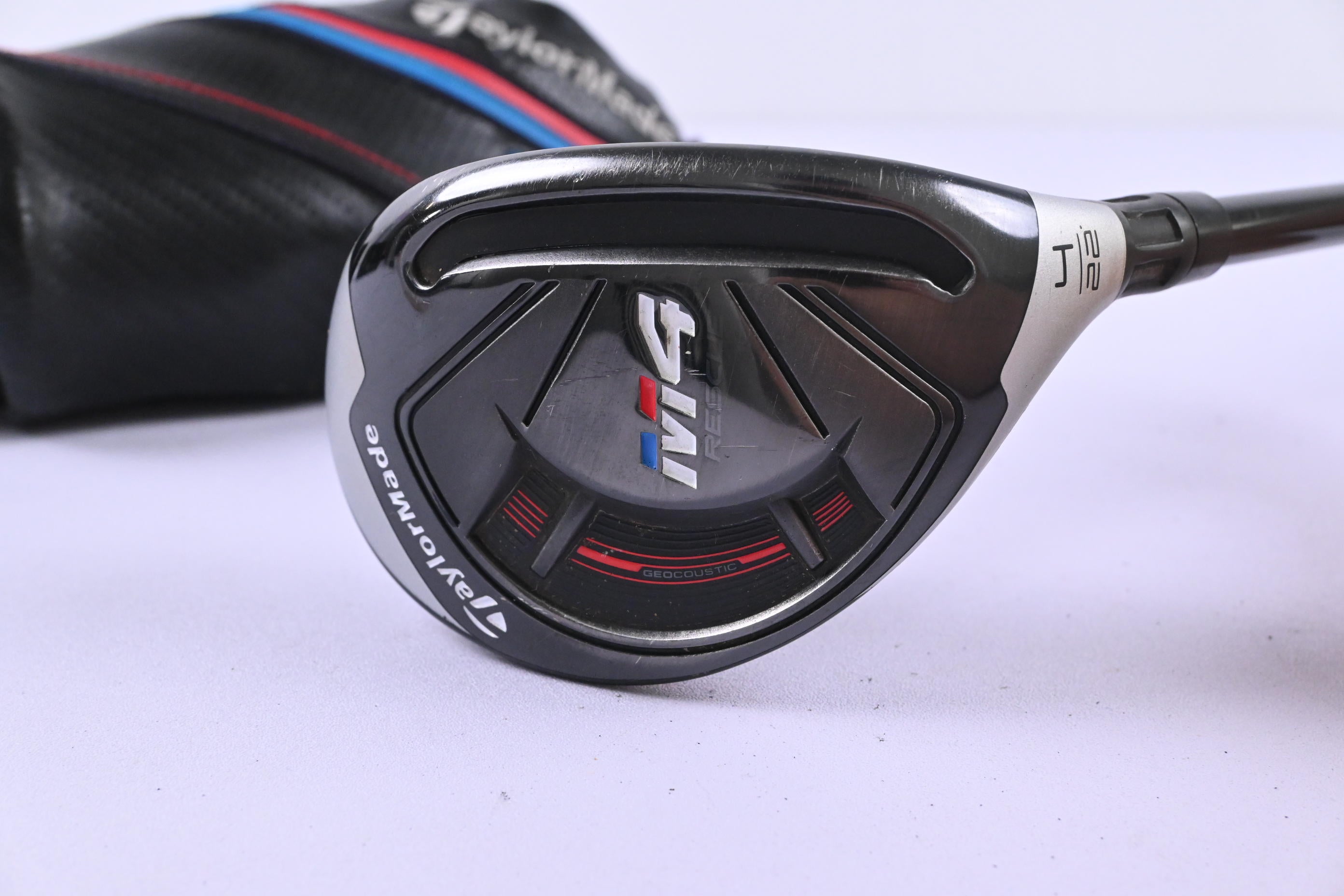 Taylormade M4 #4 Hybrid / 22 Degree / Regular Flex Fujikura Atmos Red 6 Shaft