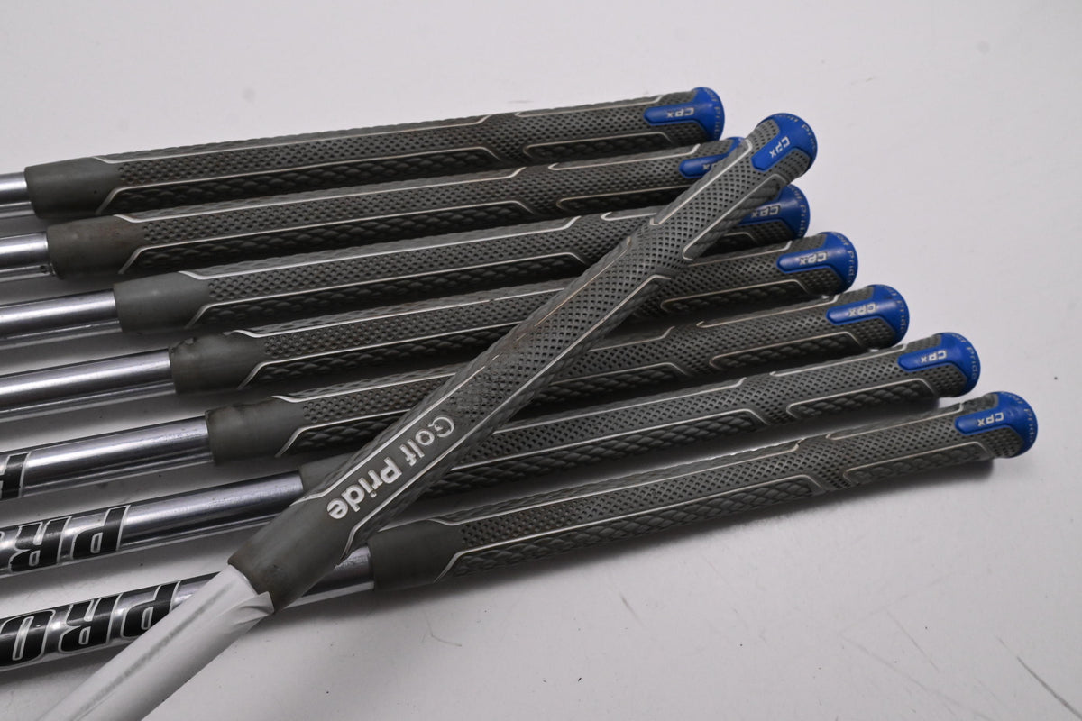 Mizuno JPX 921 Tour Irons / 4-PW+GW / Stiff Flex Project X LS 120 Shafts