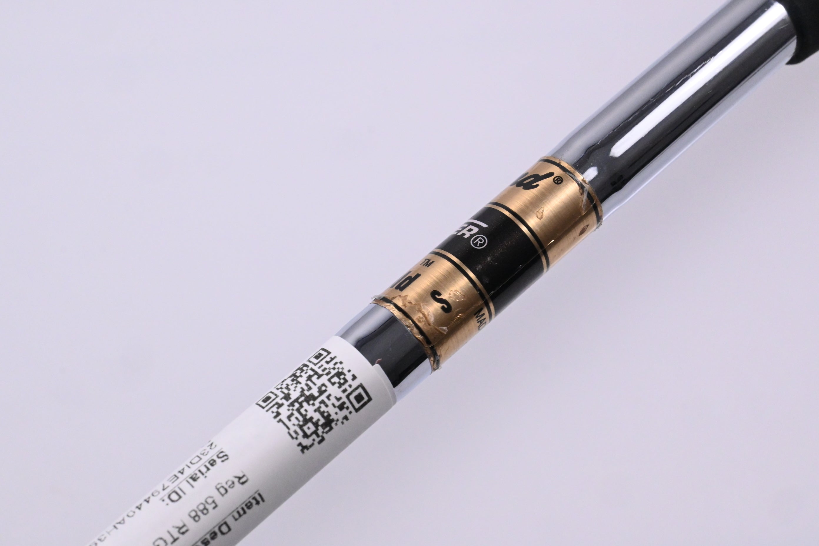 Cleveland Reg 588 RTG Gap Wedge / 53 Degree / Stiff Flex Dynamic Gold Shaft