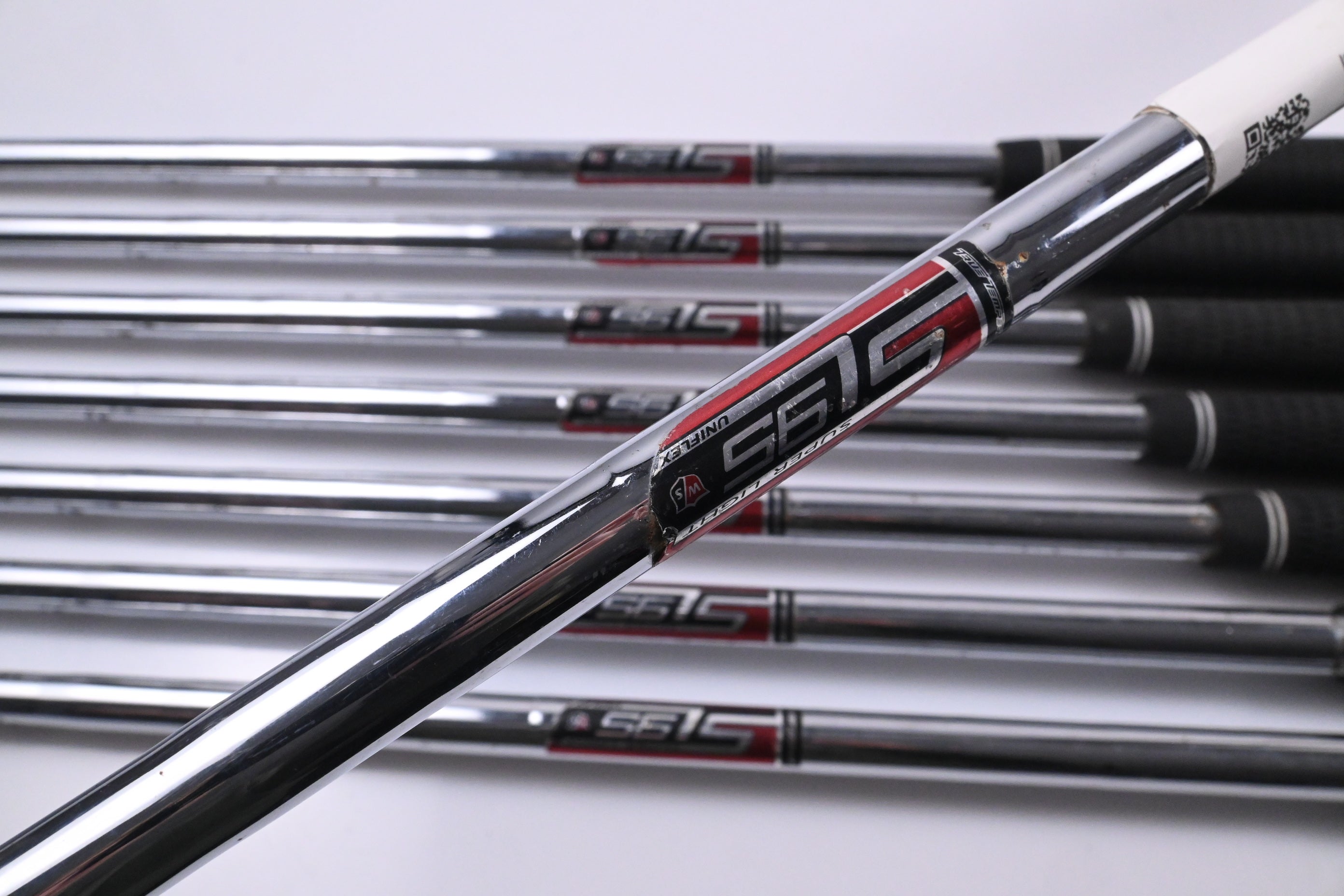 Wilson Di11 Irons / 4-PW / Regular Flex Wilson Shafts