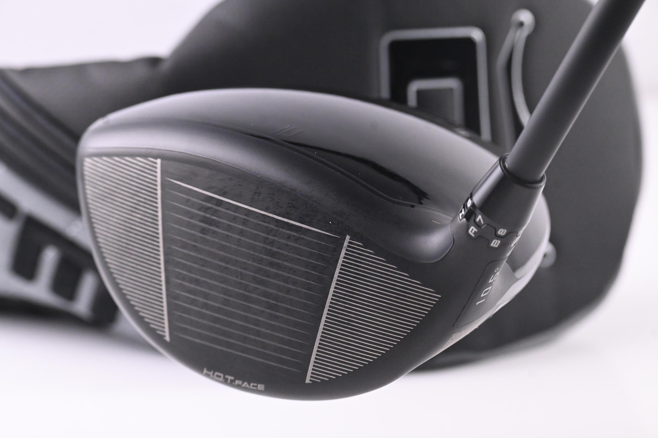 Cobra OPTM MAX-K Driver / 10.5 Degree / Regular Flex Kai'li Dark Waves Red 50