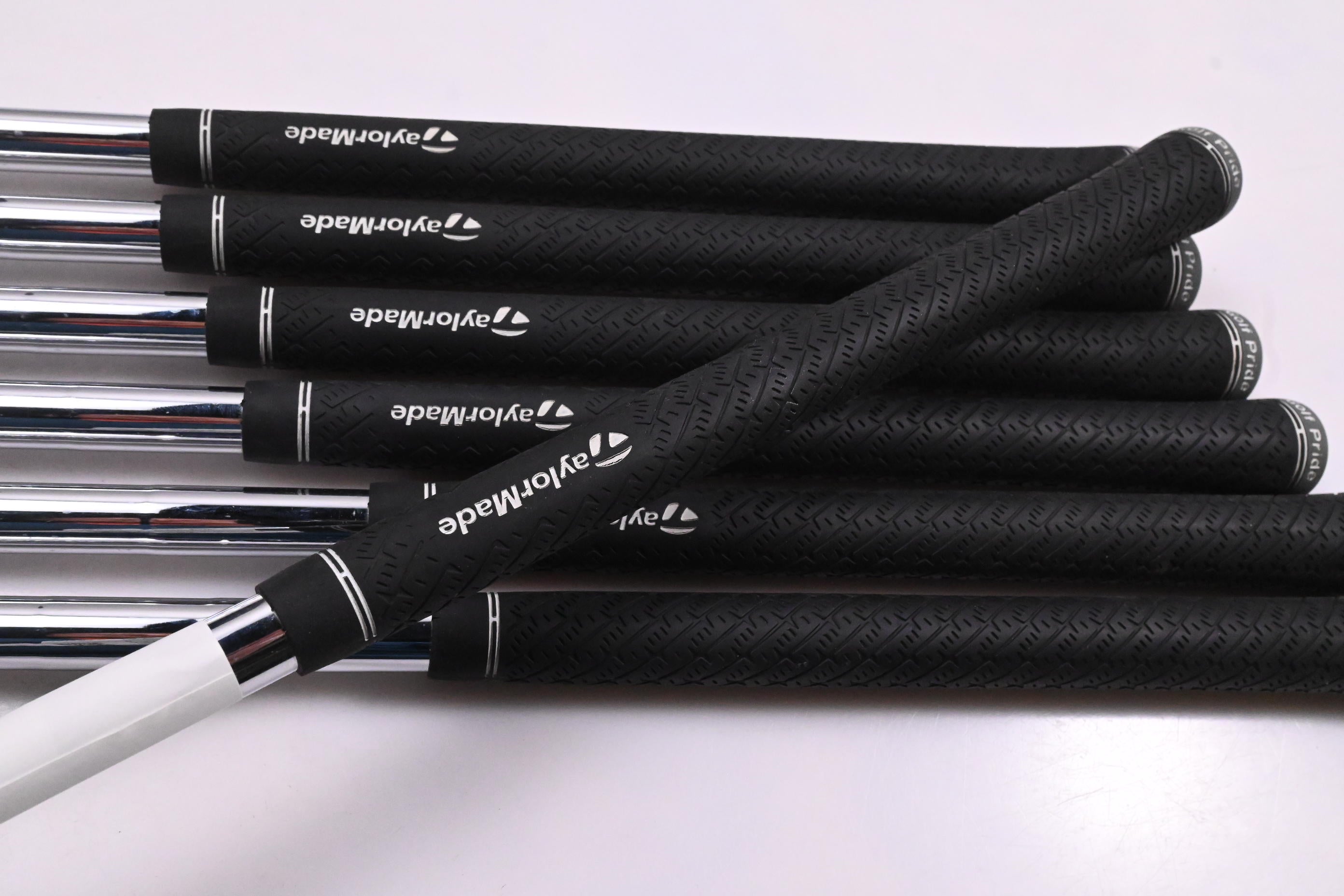 Taylormade P.7CB Irons / 4-PW / Stiff Flex N.S.Pro 950GH Neo Shafts