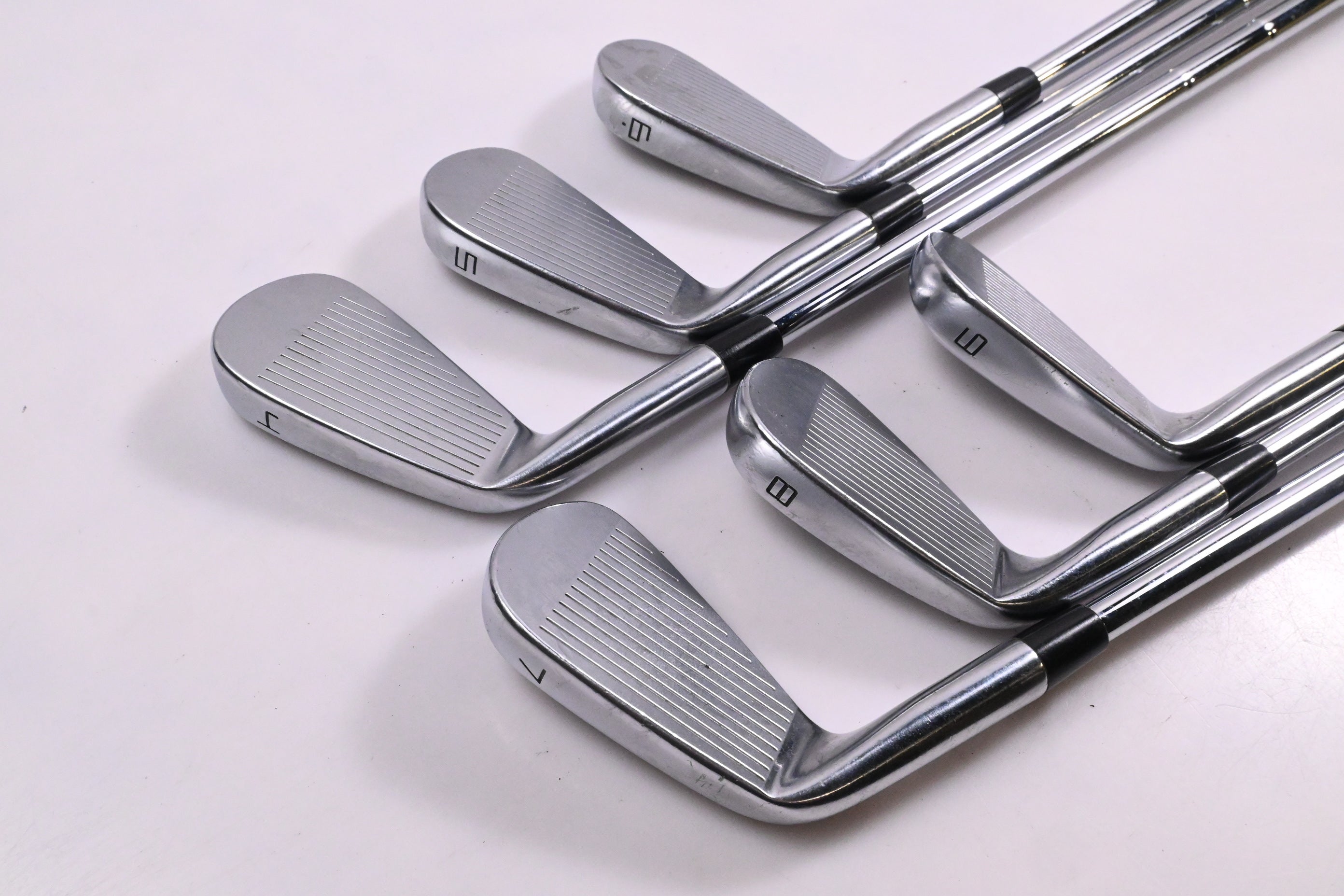 Taylormade P750 Irons / 4-9i / X-Flex Dynamic Gold 120 X100 Shafts