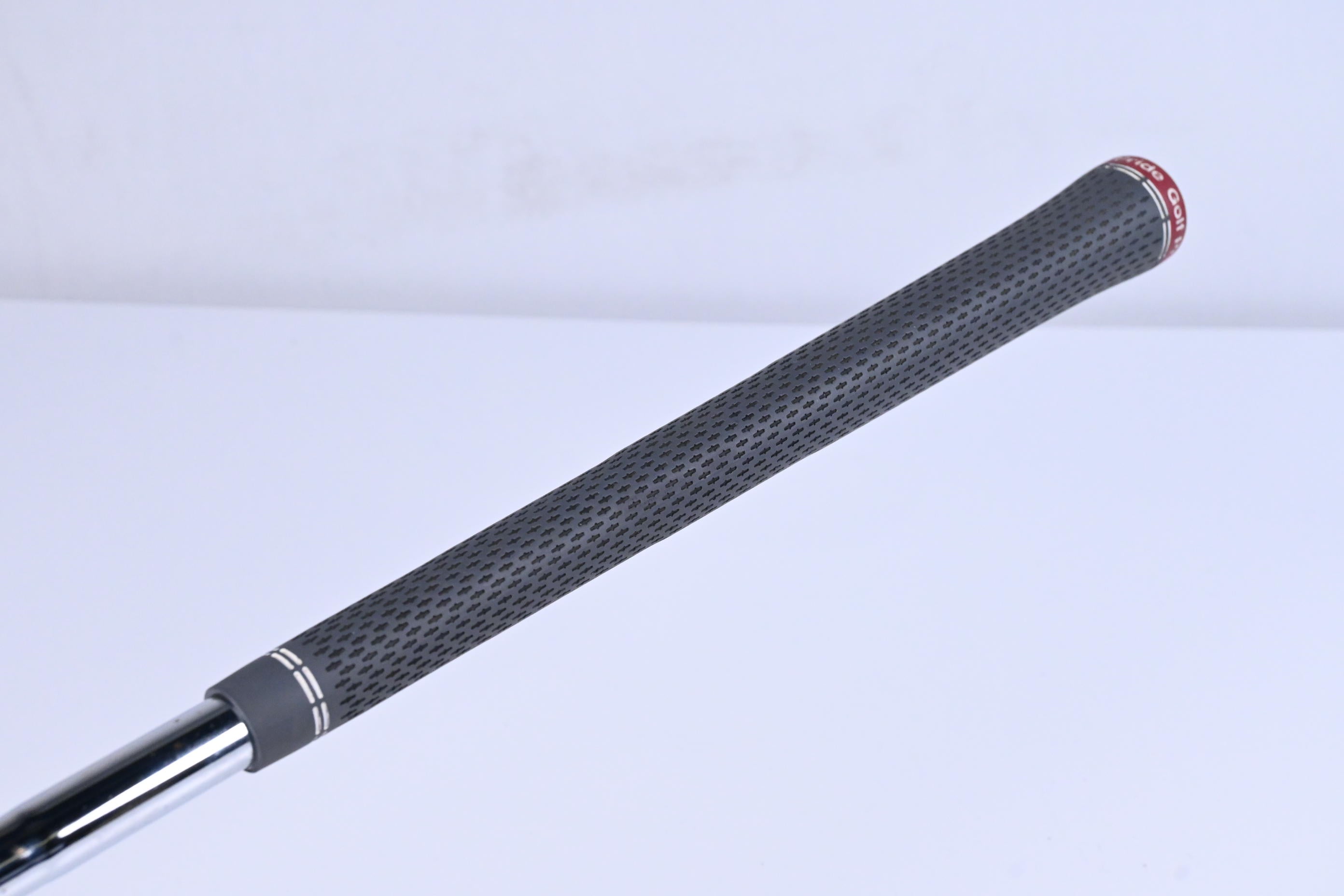 Taylormade Milled Grind Gap Wedge / 52 Degree / Wedge Flex Dynamic Gold Shaft