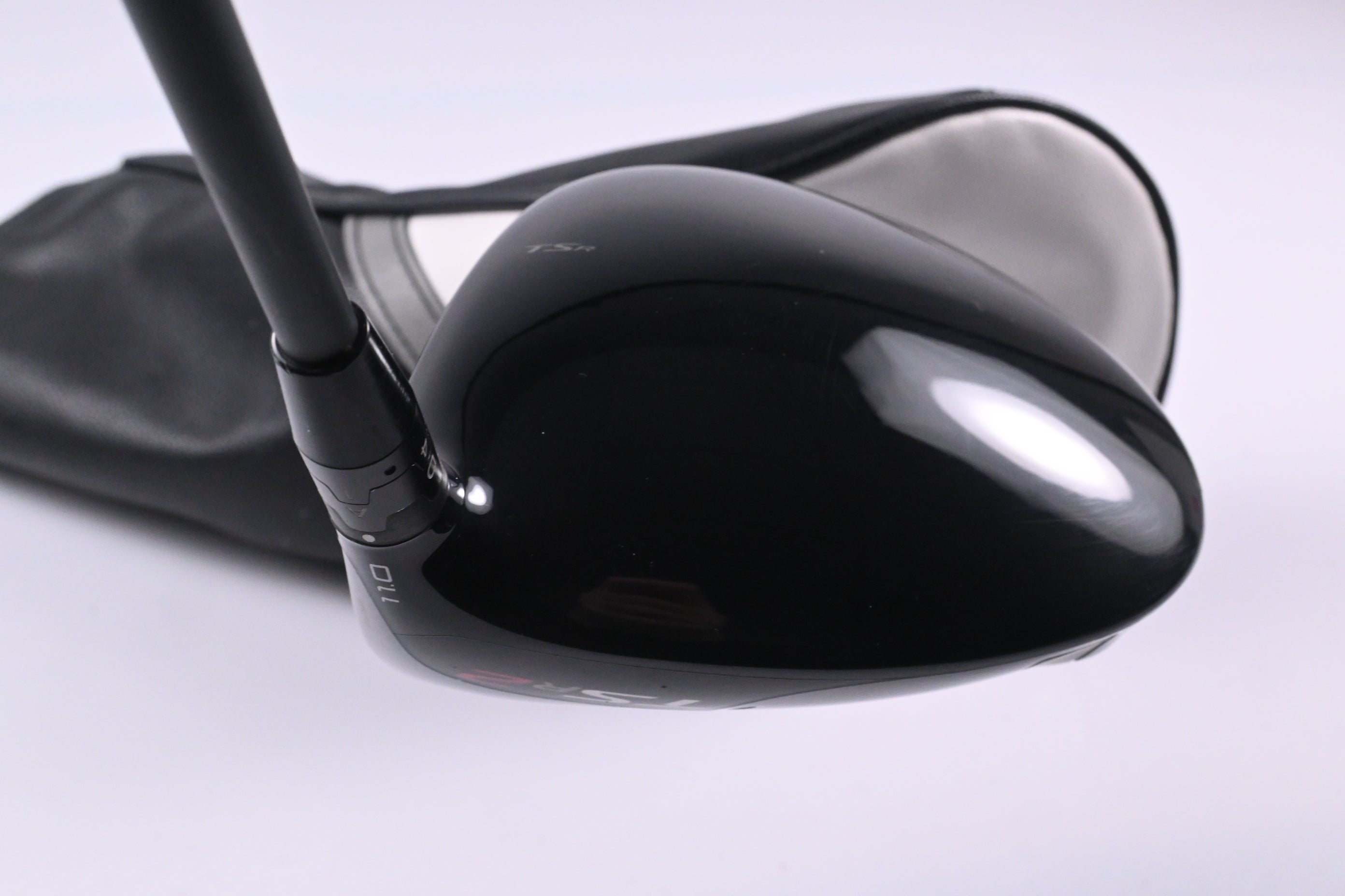 Titleist TSR2 Driver / 11 Degree / X-Flex HZRDUS Gen5 Black 60 Shaft