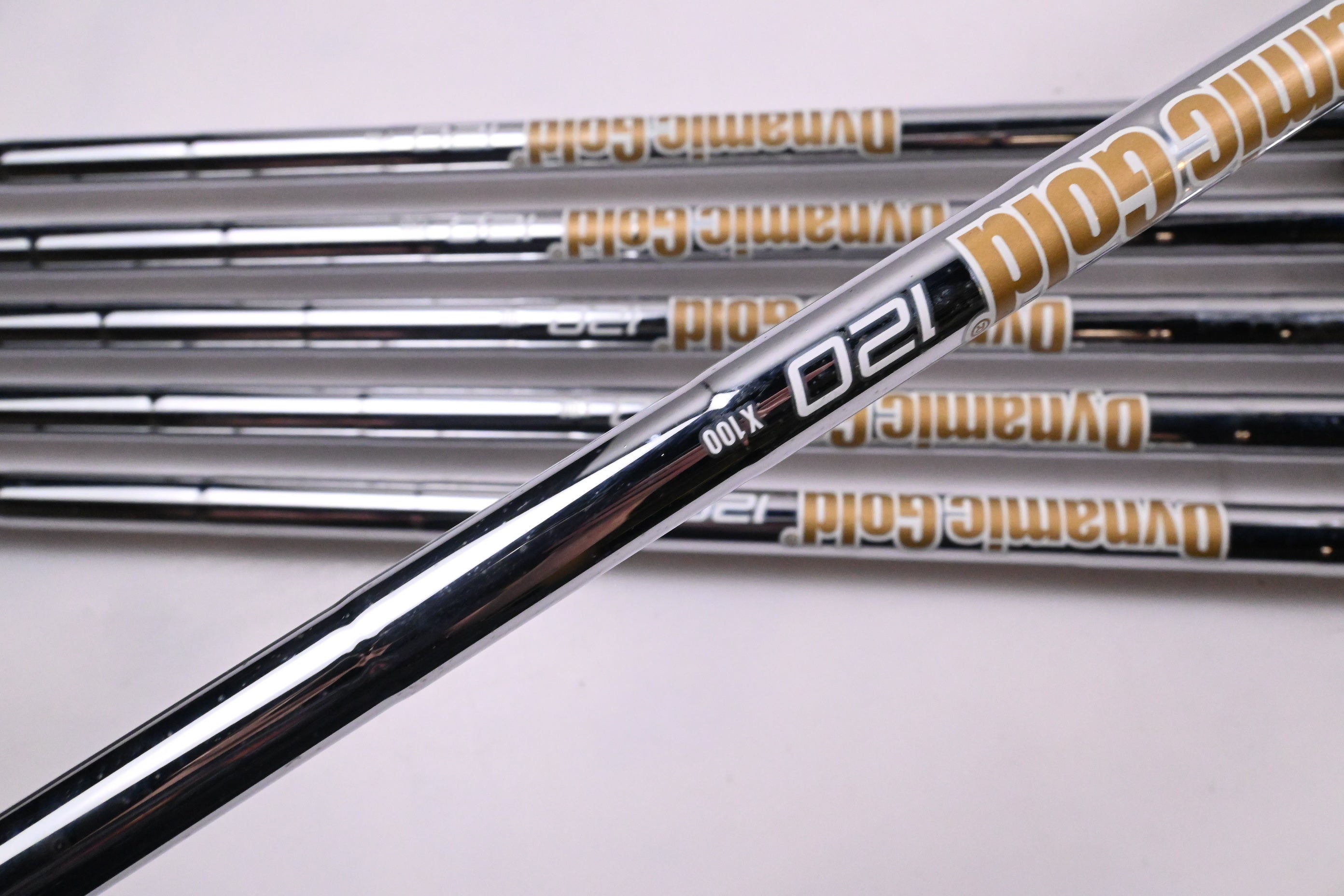Taylormade P750 Irons / 4-9i / X-Flex Dynamic Gold 120 X100 Shafts