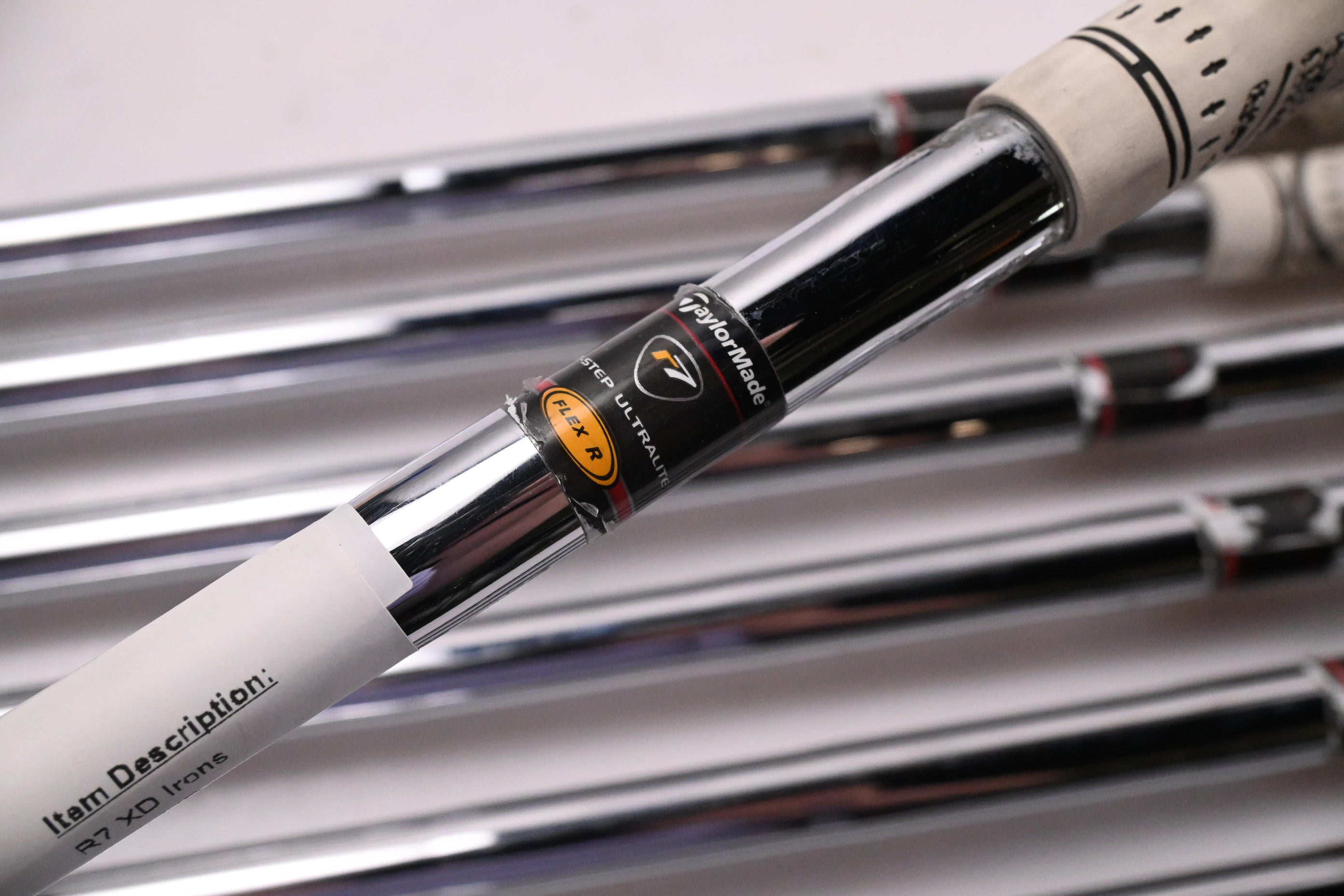 Taylormade R7 XD Irons / 3-PW / Regular Flex Taylormade R7 Shafts