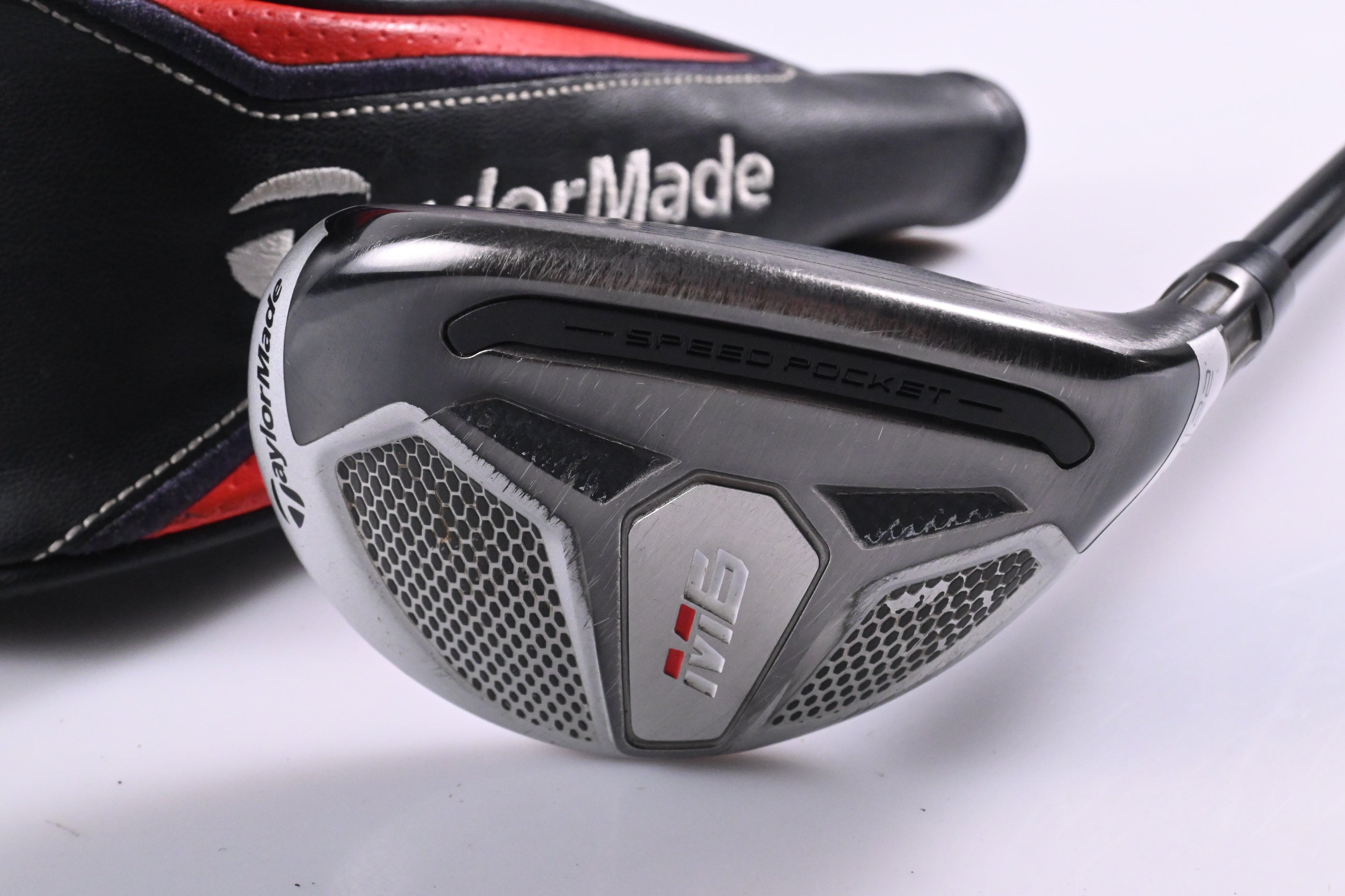 Taylormade M6 #4 Hybrid / 22 Degree / Regular Flex Fujikura Atmos Orange 6 Shaft