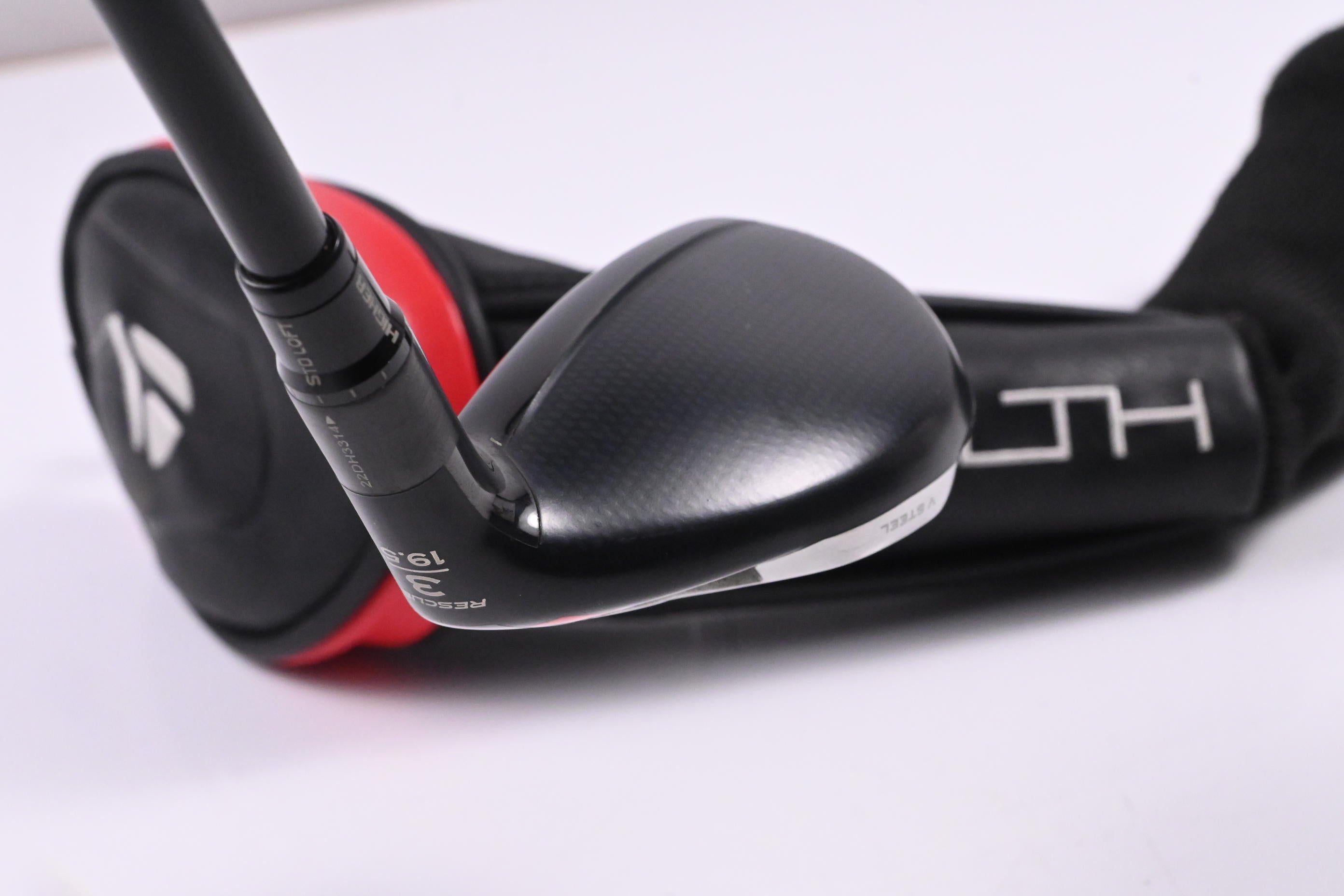 Taylormade Stealth Plus #3 Hybrid / 19.5 Degree / Stiff Flex HZRDUS Smoke Red 80