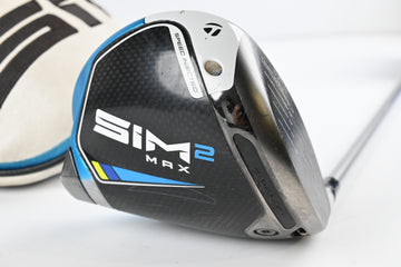 Taylormade SIM2 Max Driver / 10.5 Degree / Regular Flex Fujikura Speeder NX TCS
