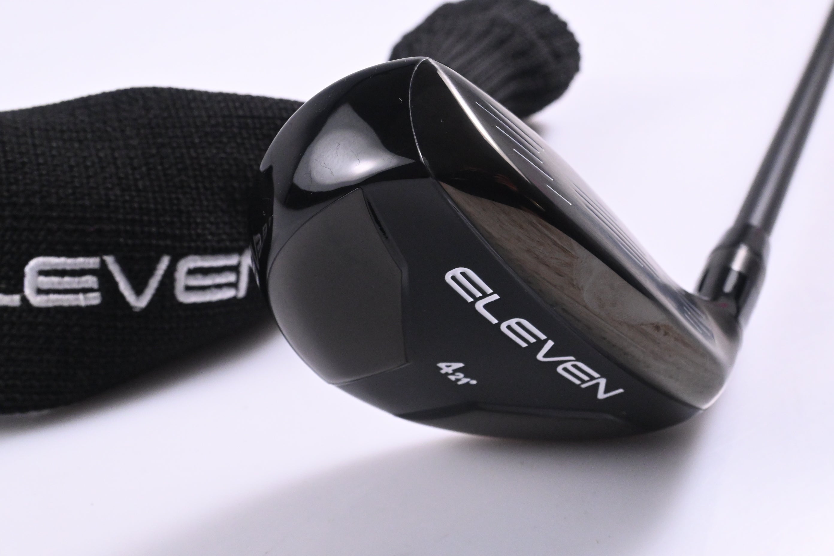 Eleven #4 Hybrid / 21 Degree / Regular Flex KBS TGI 70 Shaft