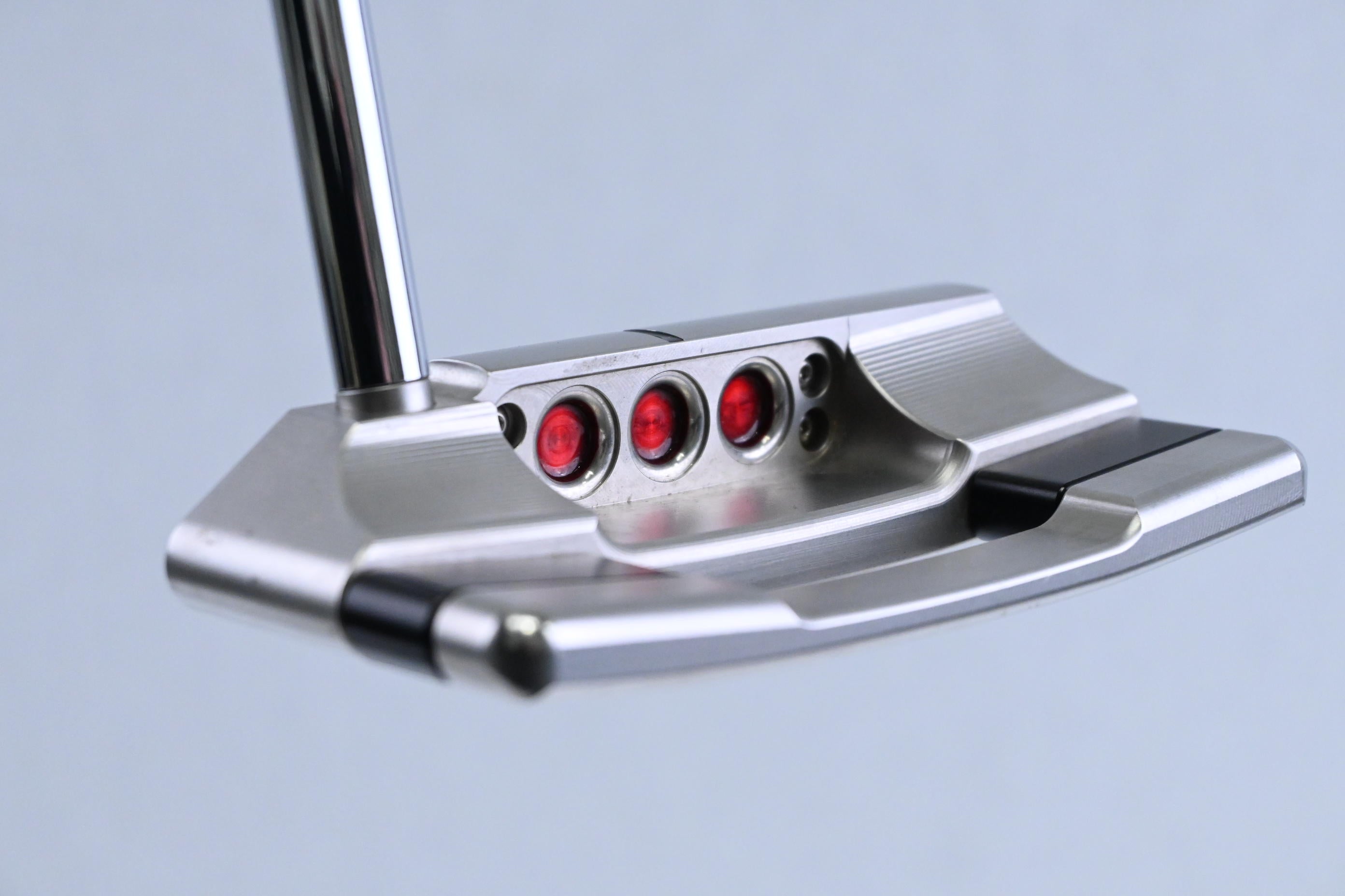 Scotty Cameron 2025 Studio Style Squareback Putter / 34 Inch