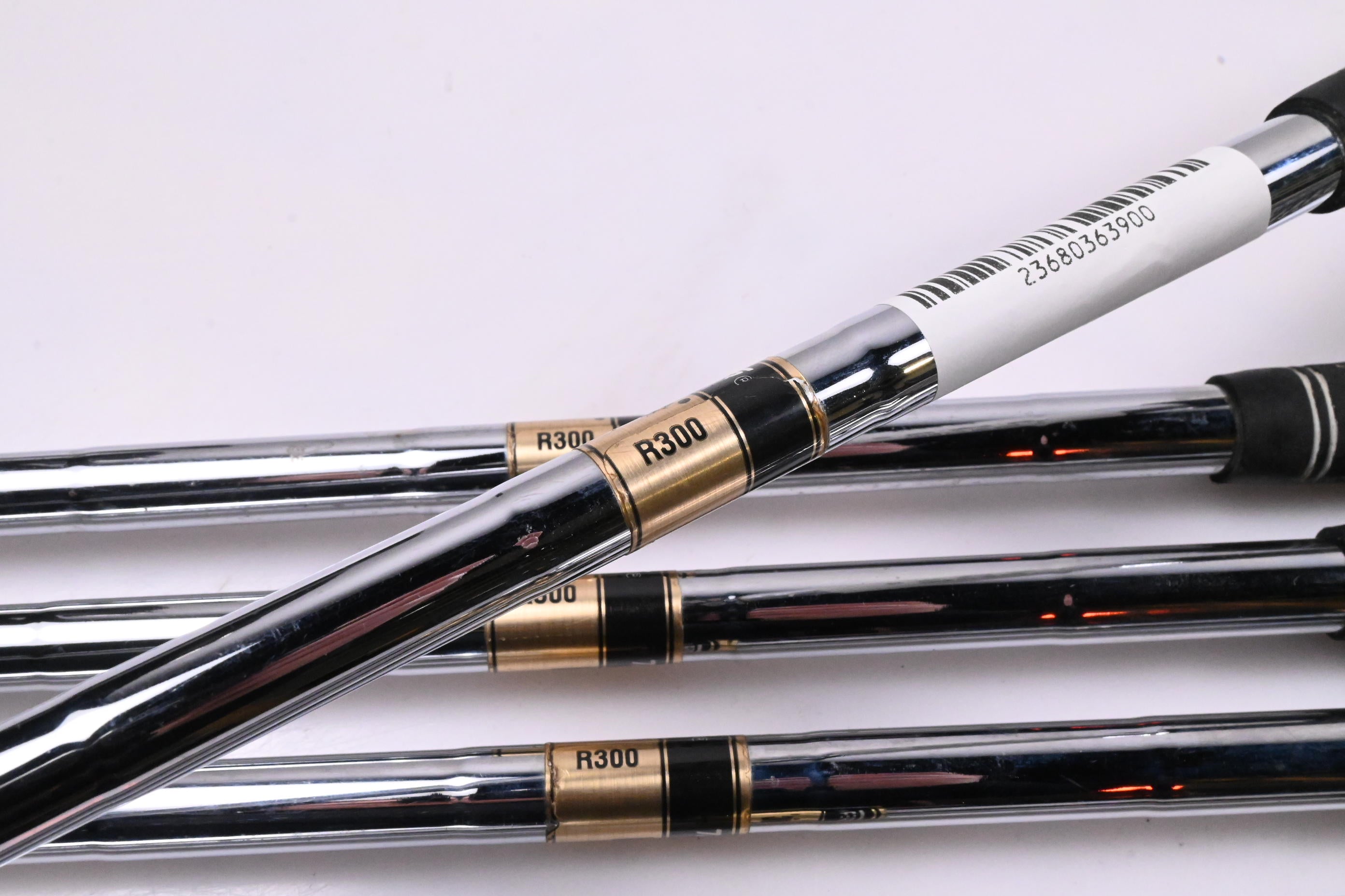 Titleist DCI 762 Irons / 3-PW / Regular Flex Dynamic Gold R300 Shafts