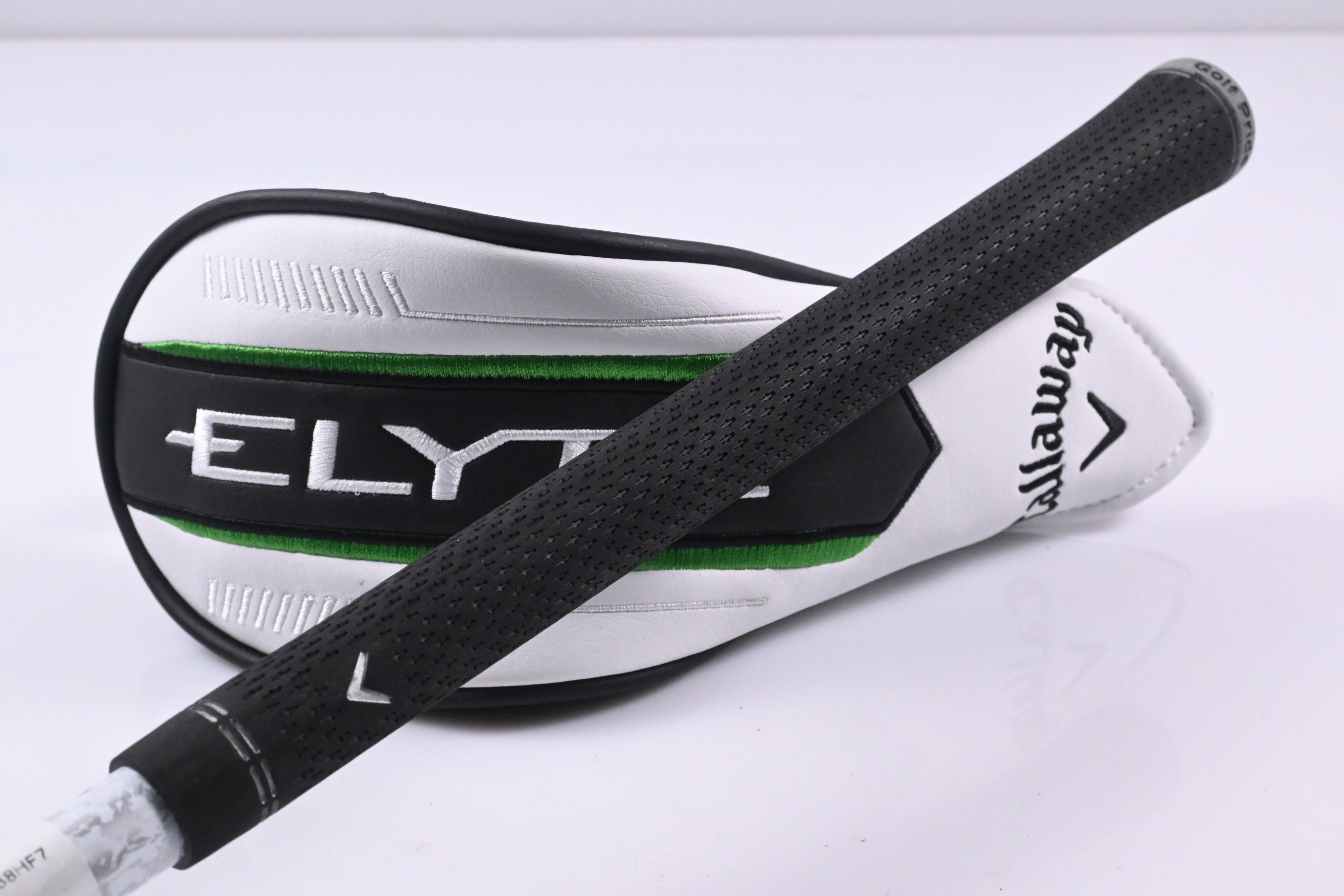 Callaway Elyte X #4 Hybrid / 21 Degree / Regular Flex Denali Charcoal 60 Shaft