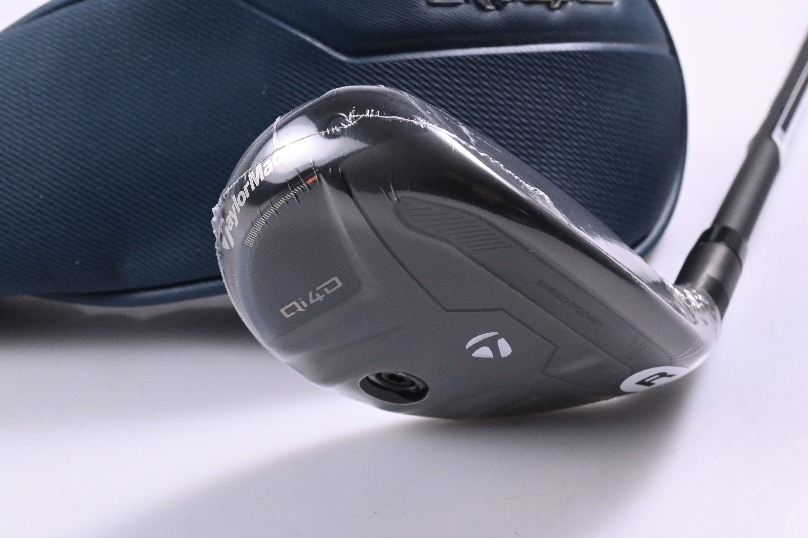 Taylormade Qi4D Max #5 Hybrid / 26 Degree / Regular Flex Reax 50 Shaft