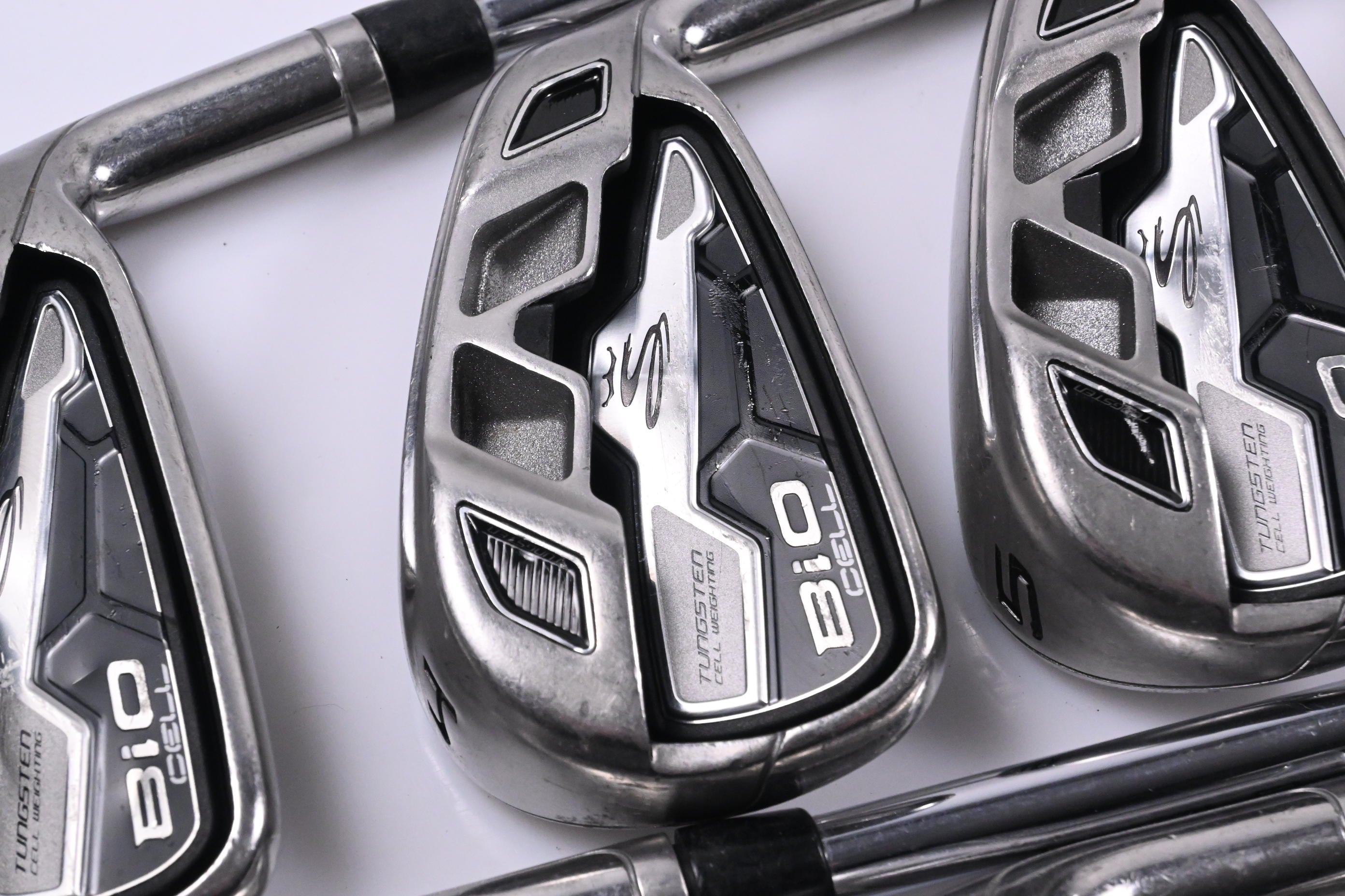 Cobra Bio Cell Irons / 3-PW+GW+SW / Stiff Flex Dynalite 85 Shaft