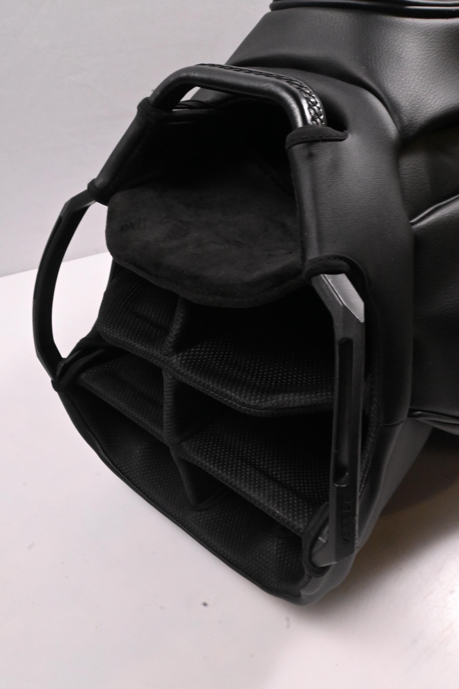 Vessel Lux Pro II Cart Bag / 7-Way Divider / Black