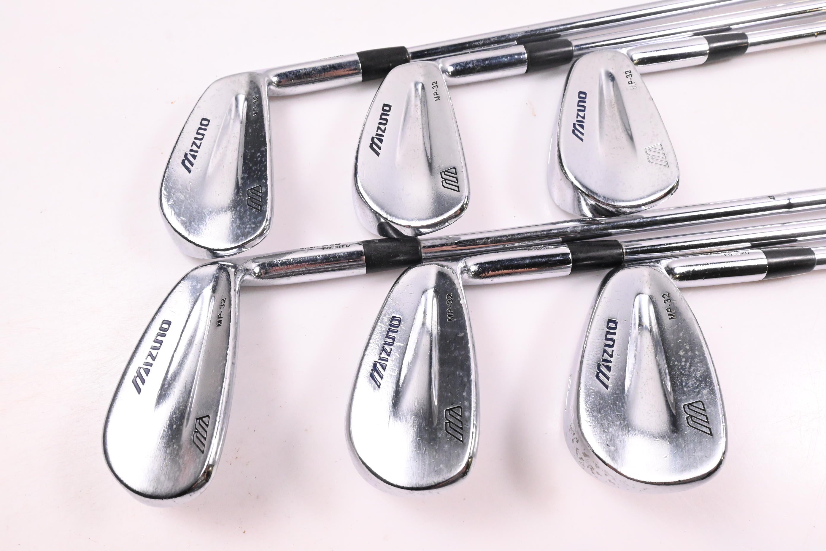 Mizuno MP-32 Irons / 5-PW / Stiff Flex Dynamic Gold Lite S300 Shafts