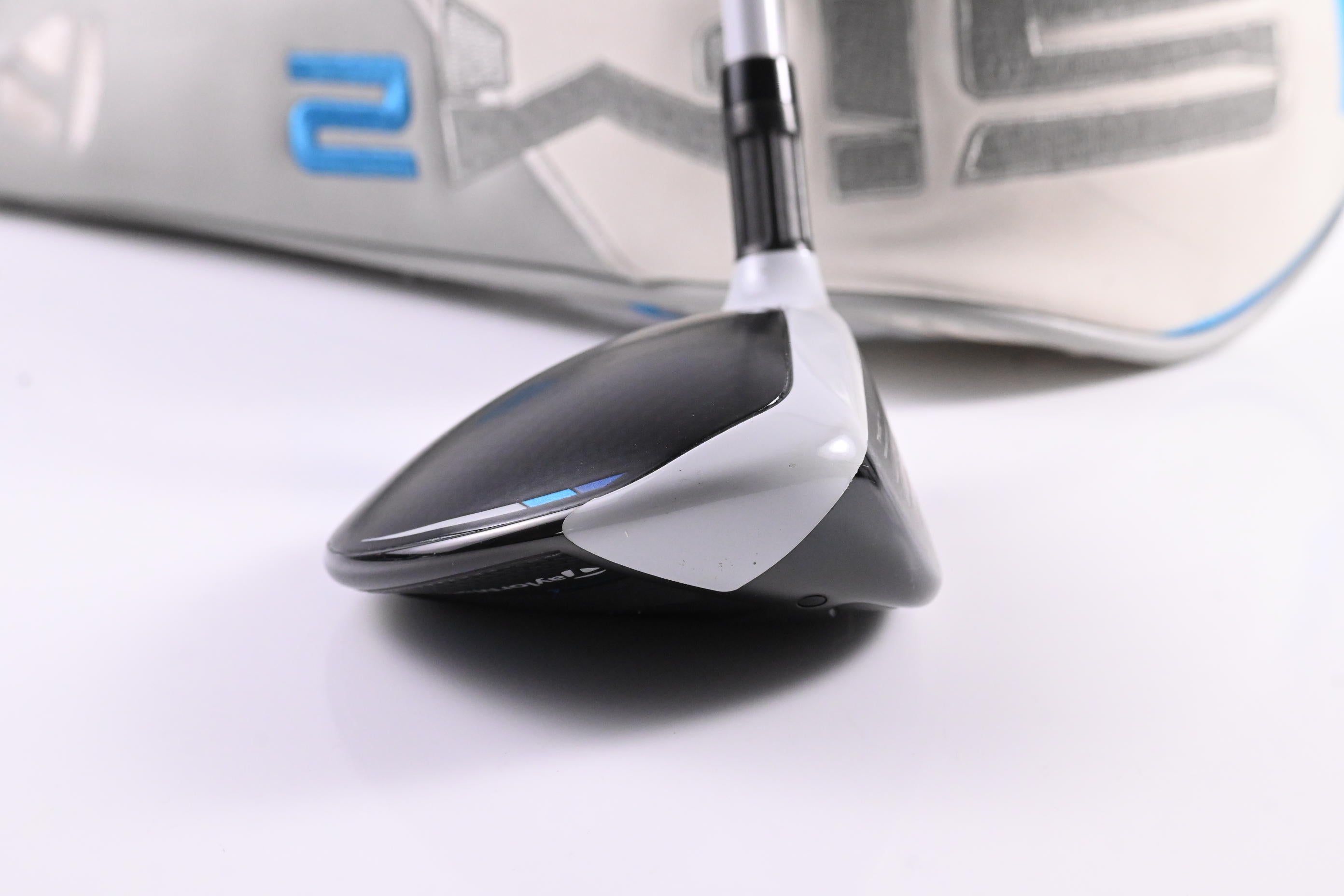 Ladies Taylormade SIM2 Max #5 Wood / 18 Degree / Ladies Flex Aldila NV 45 Shaft