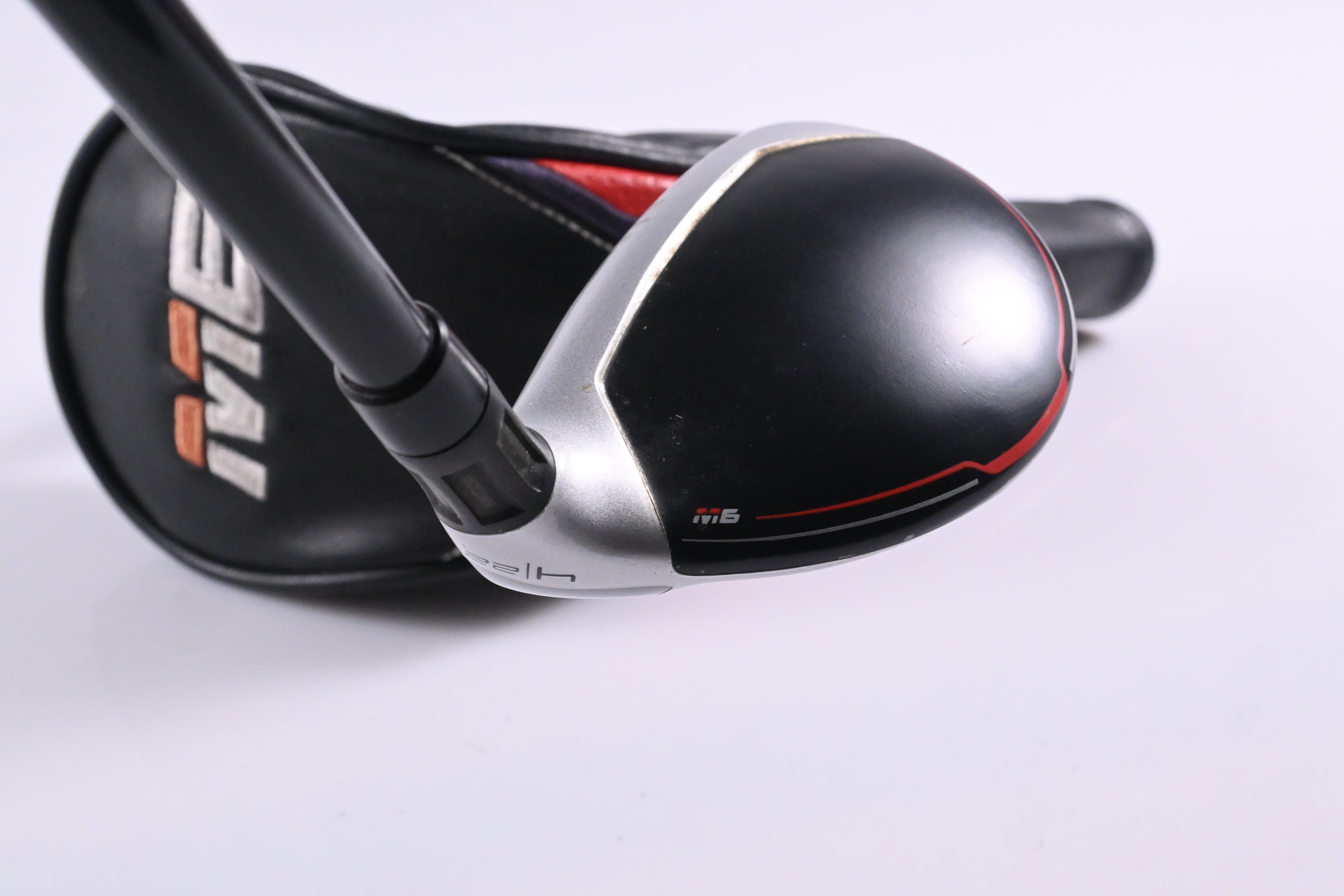 Taylormade M6 #4 Hybrid / 22 Degree / Regular Flex Fujikura Atmos Orange 6 Shaft