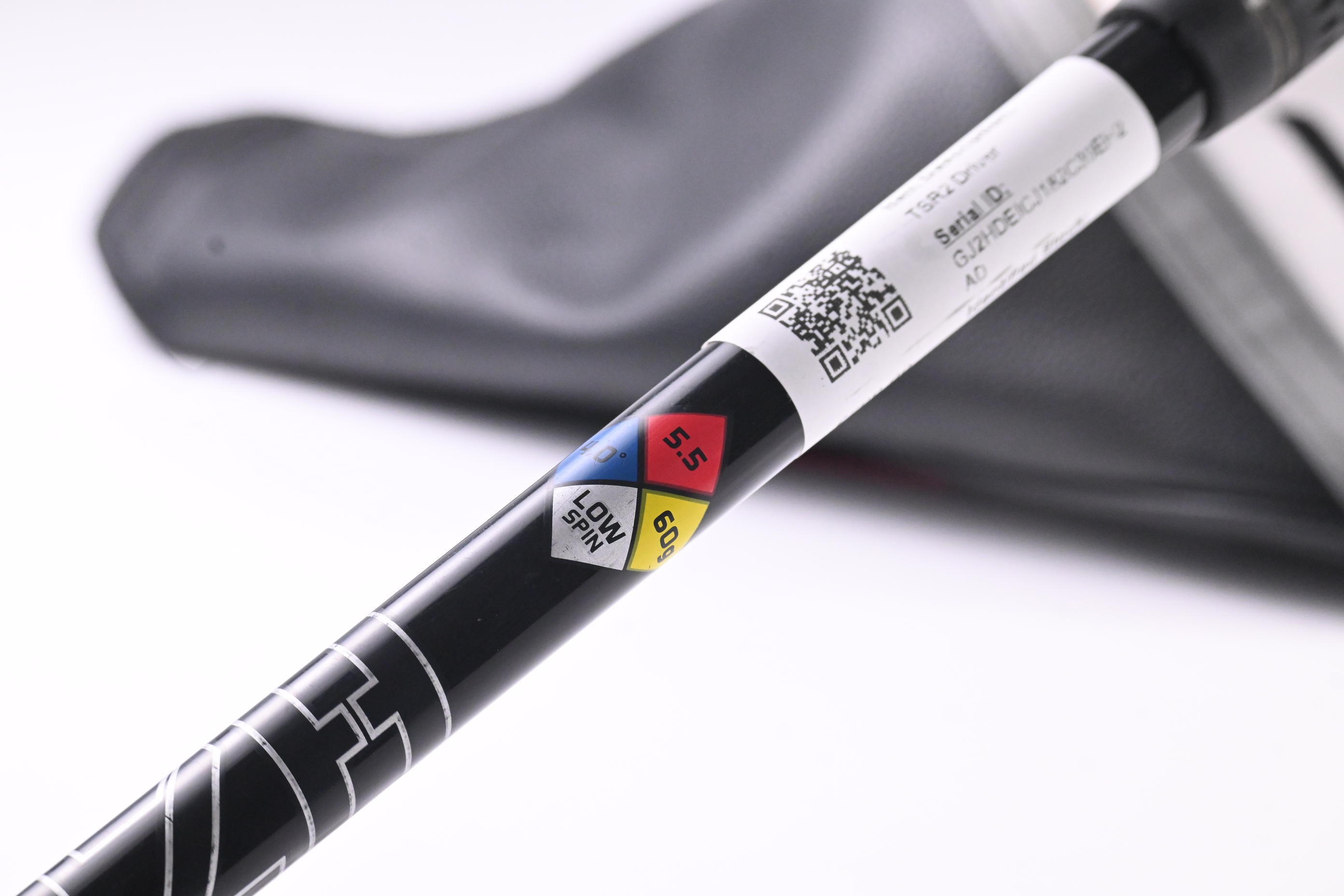 Titleist TSR2 Driver / 11 Degree / Regular Flex HZRDUS Smoke RDX 60 Shaft