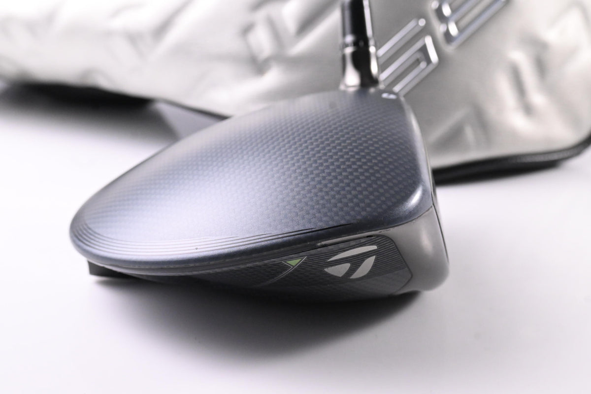 Taylormade Qi35 Driver / 10.5 Degree / Senior Flex Airspeeder 50 Shaft