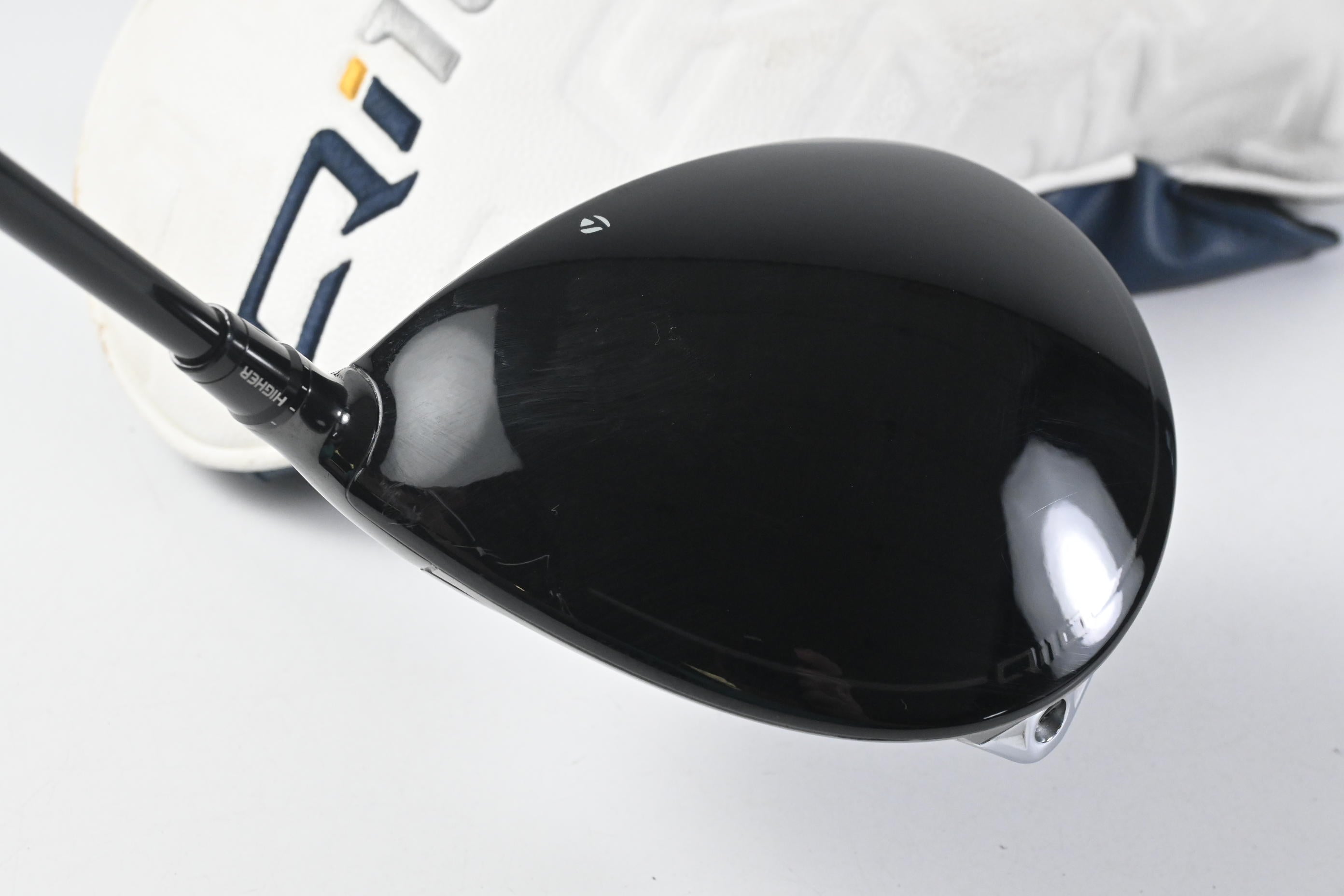 Taylormade Qi10 Driver / 10.5 Degree / Regular Flex Fujikura Ventus TR Blue 5