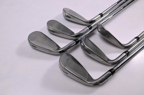 Callaway X Hot Irons / 6-PW+SW / Regular Flex SpeedStep 85 Shafts