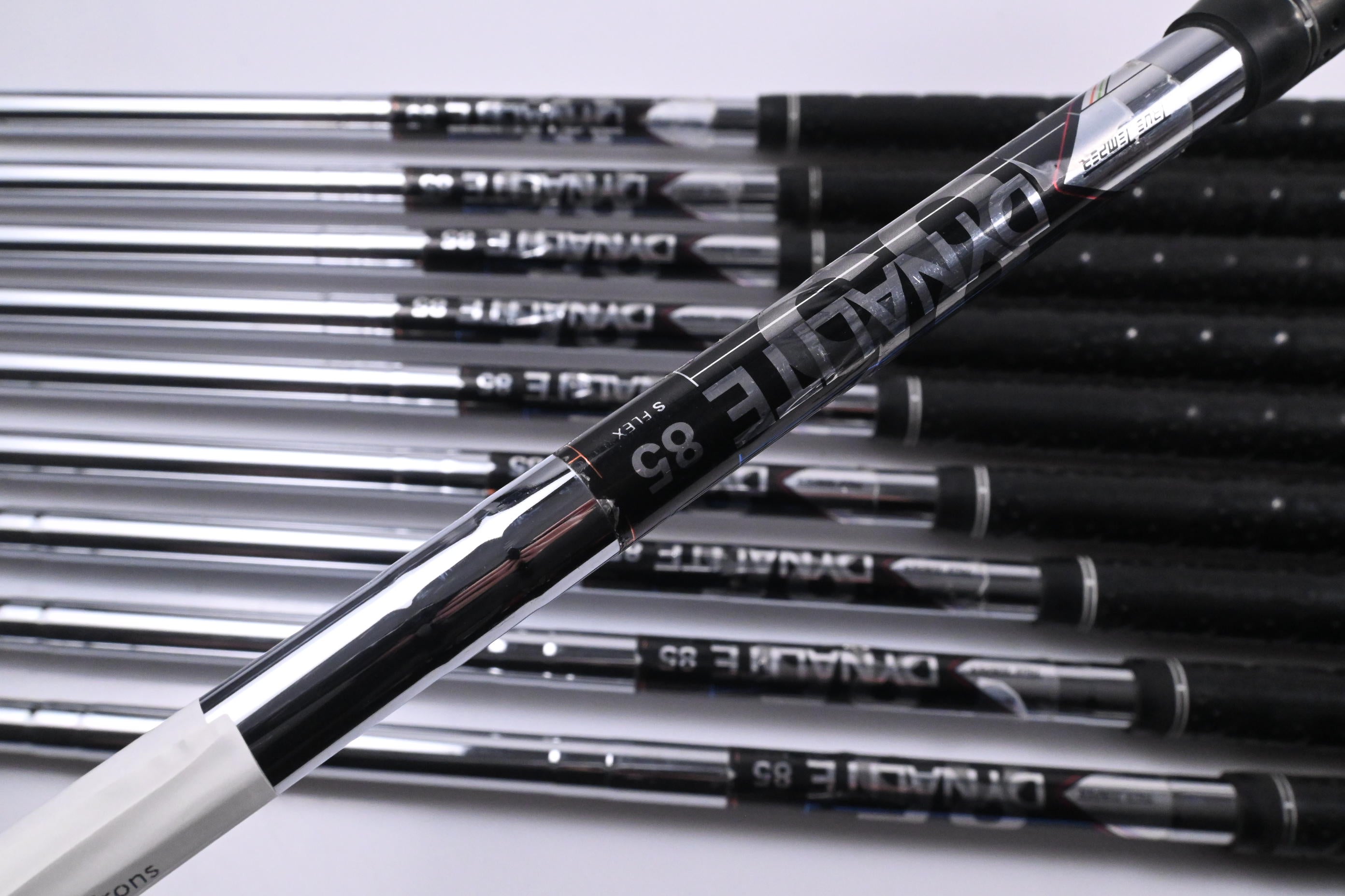 Cobra Bio Cell Irons / 3-PW+GW+SW / Stiff Flex Dynalite 85 Shaft