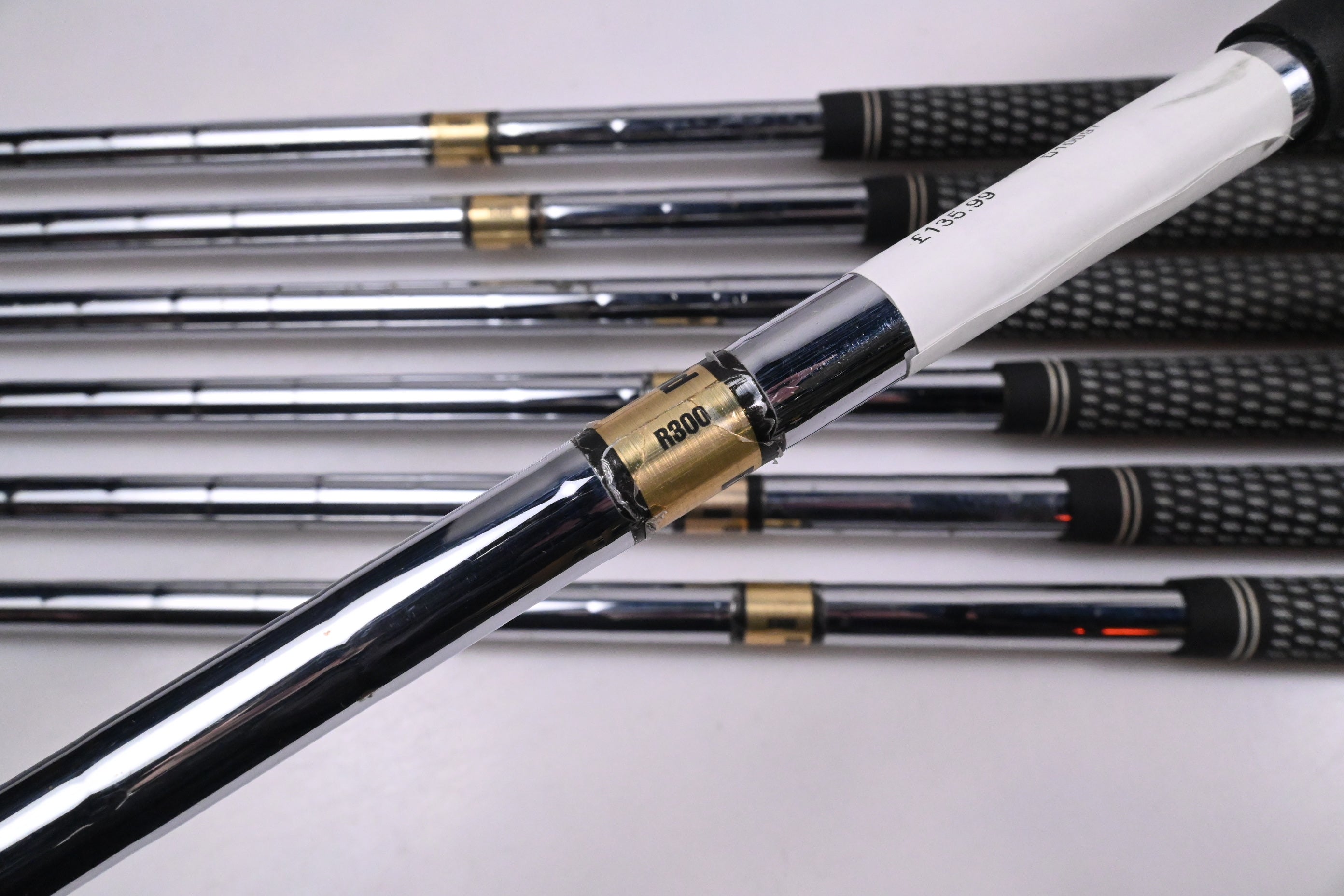 Mizuno MX-23 Irons / 3-9i / Regular Flex Dynamic Gold Lite R300 Shafts