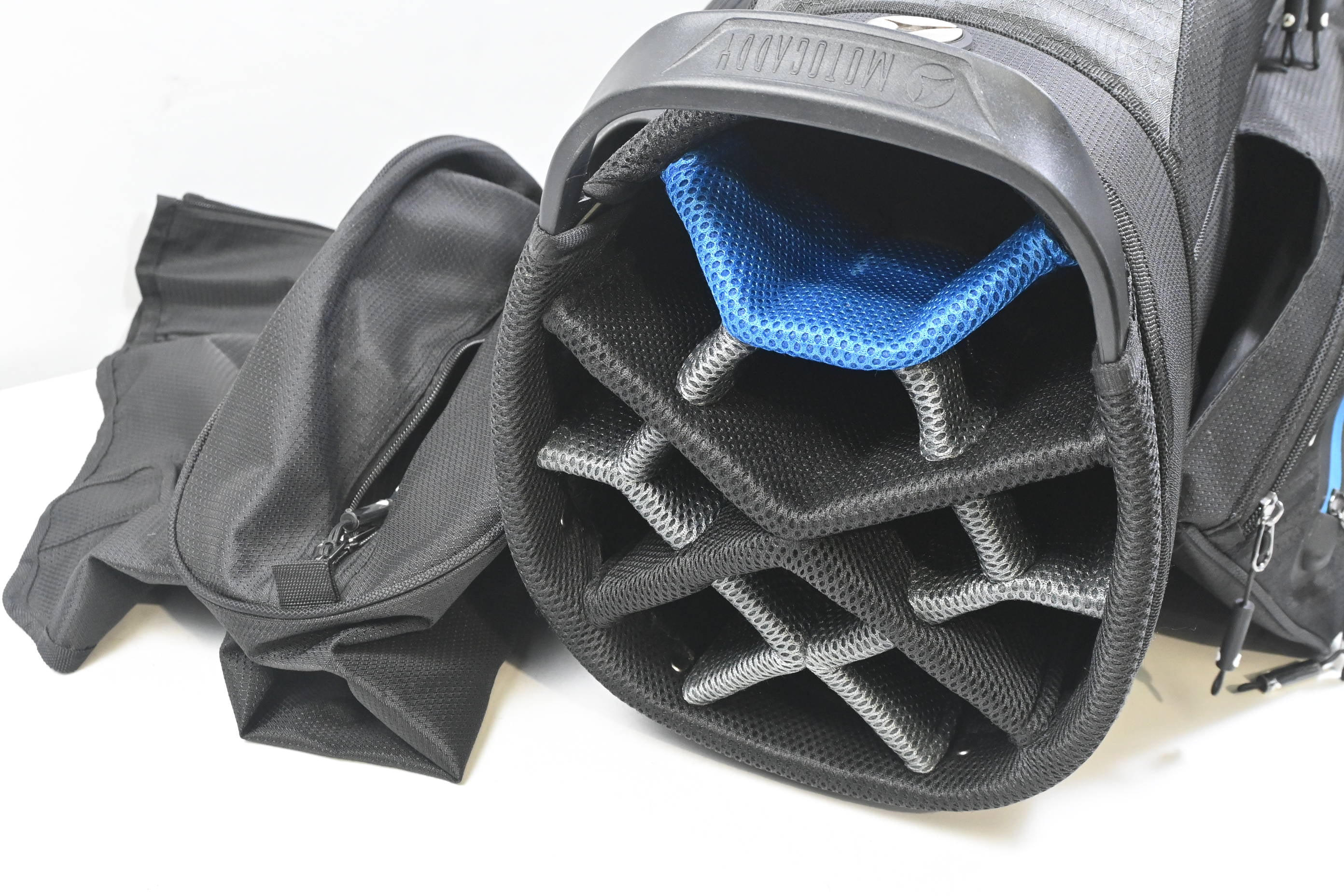 Motocaddy Club Series Cart Bag / 14-Way Divider / Black, Grey & Blue
