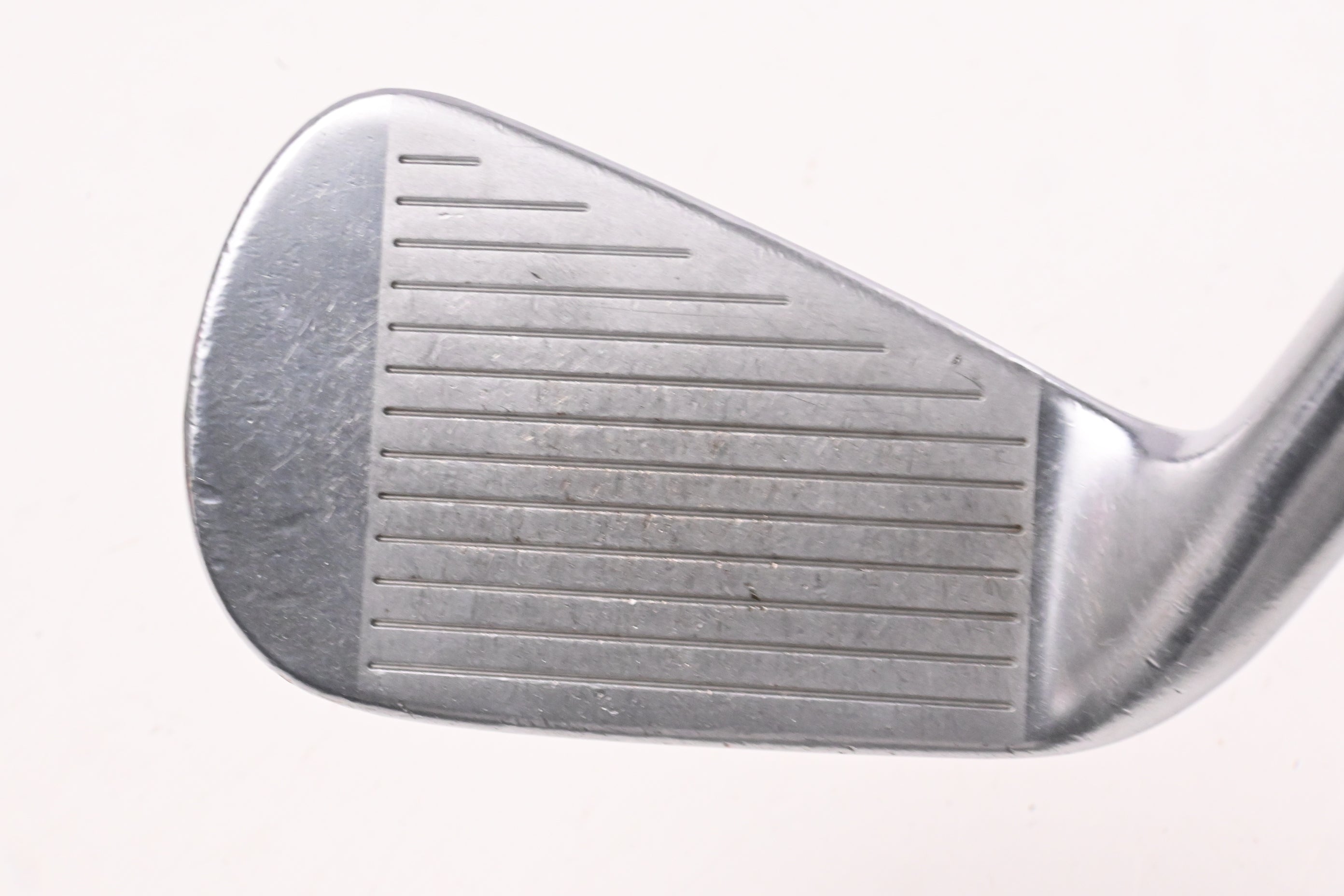 Titleist 718 AP2 #7 Iron / Regular Flex NS Pro Modus 3 Tour 105 Shafts