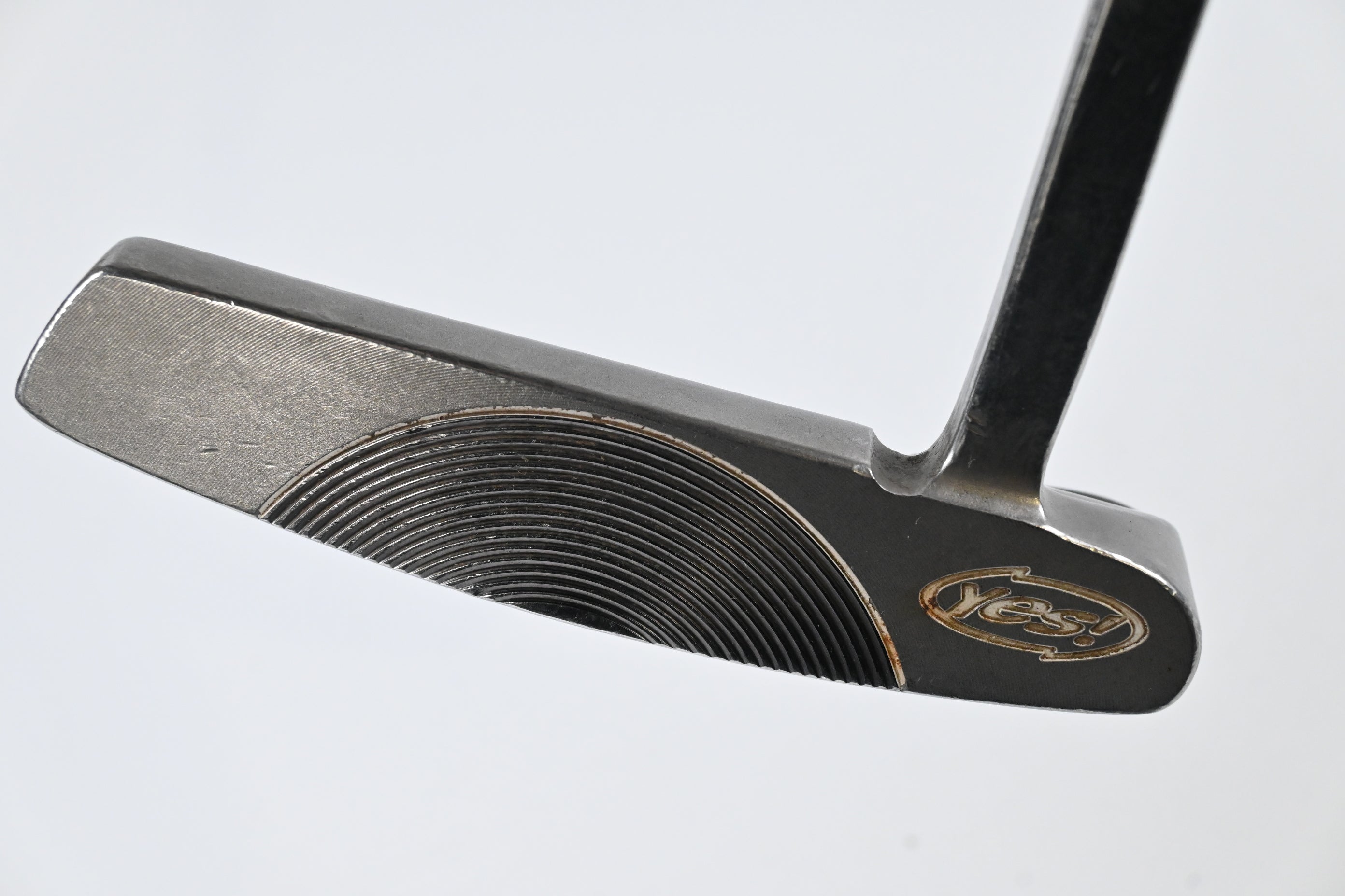 Yes! C-Groove Dianna Putter / 34 Inch