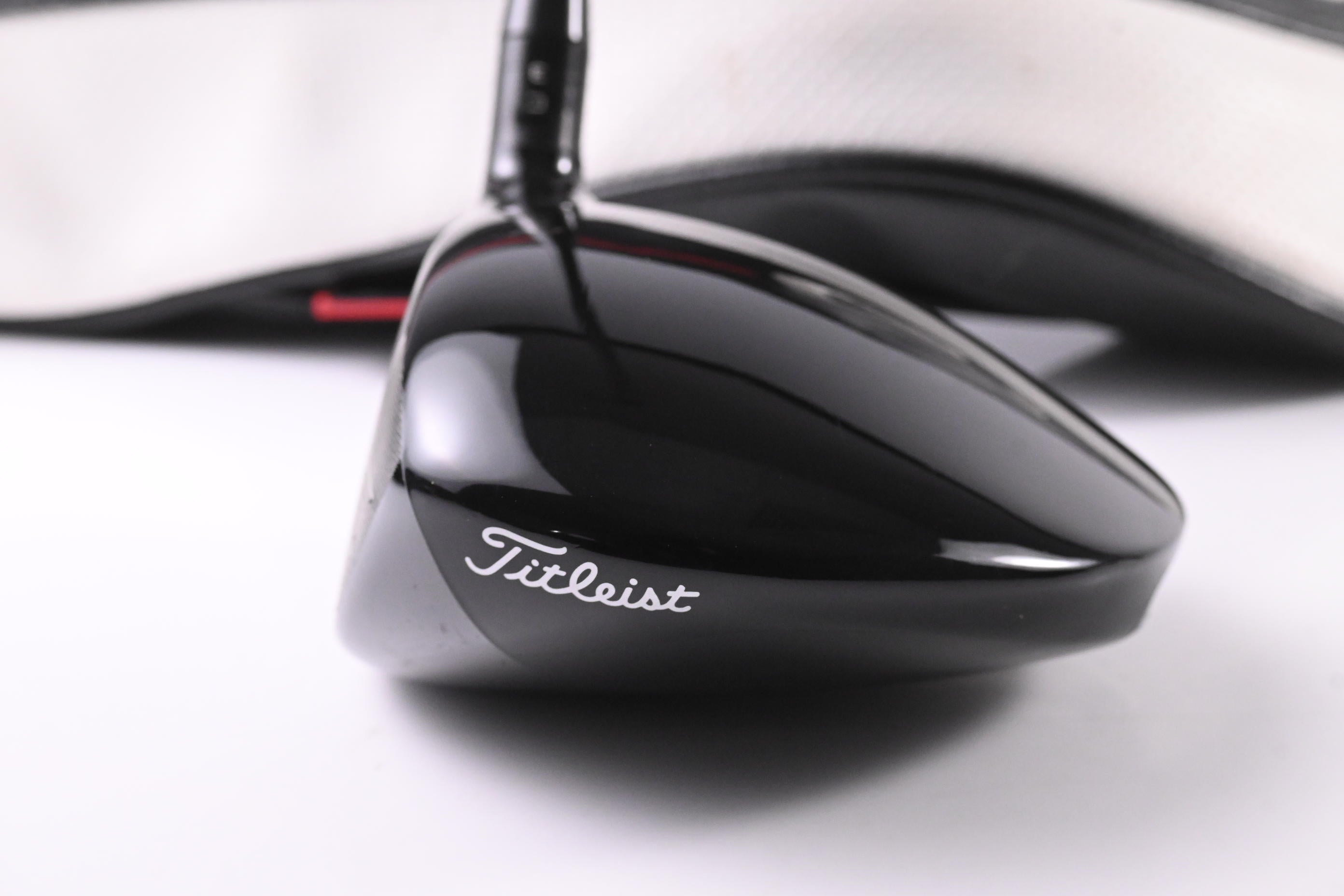Left Hand Titleist GT2 Driver / 10 Degree / Stiff Flex HZRDUS Smoke RDX Red 60