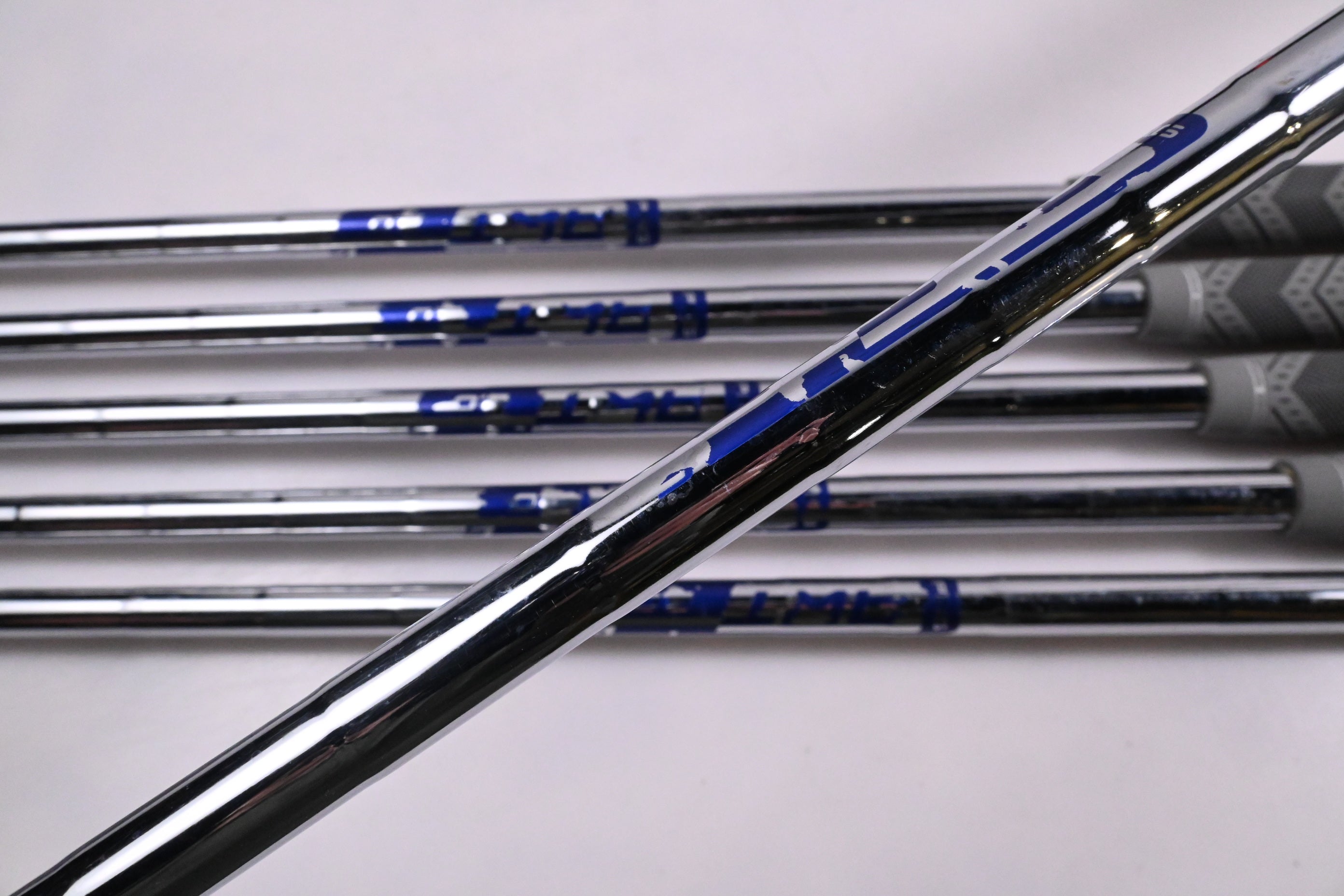 Ping G Series Irons / 5-PW / Green Dot / Stiff Flex Ping AWT 2.0 Shafts