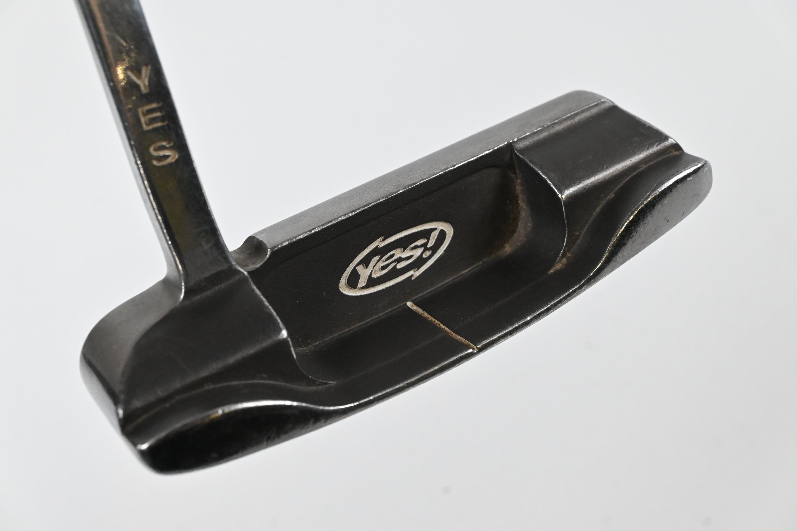 Yes! C-Groove Dianna Putter / 34 Inch