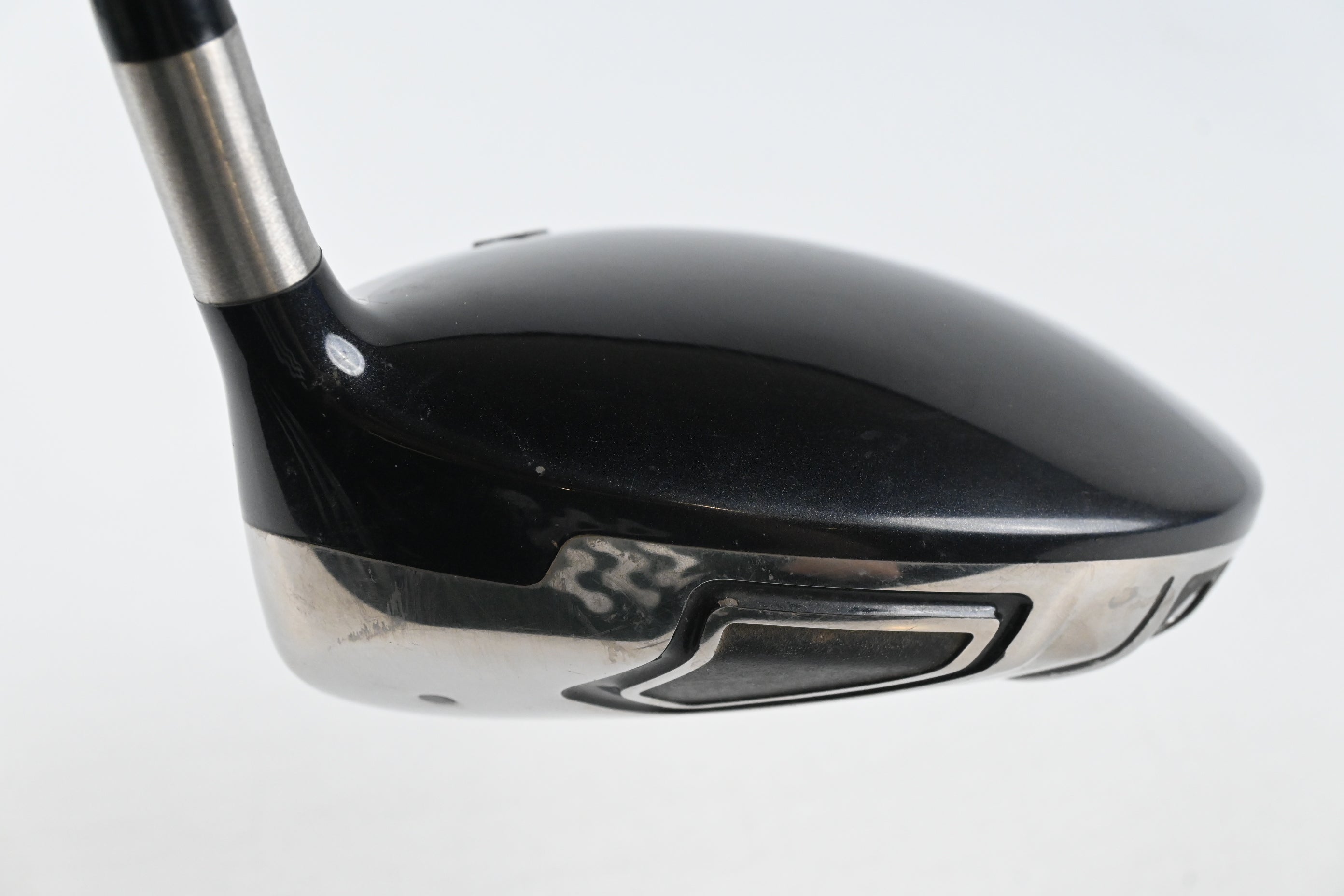 Titleist 909 D3 Driver / 9.5 Degree / Stiff Flex Grafalloy ProLaunch Red Shaft