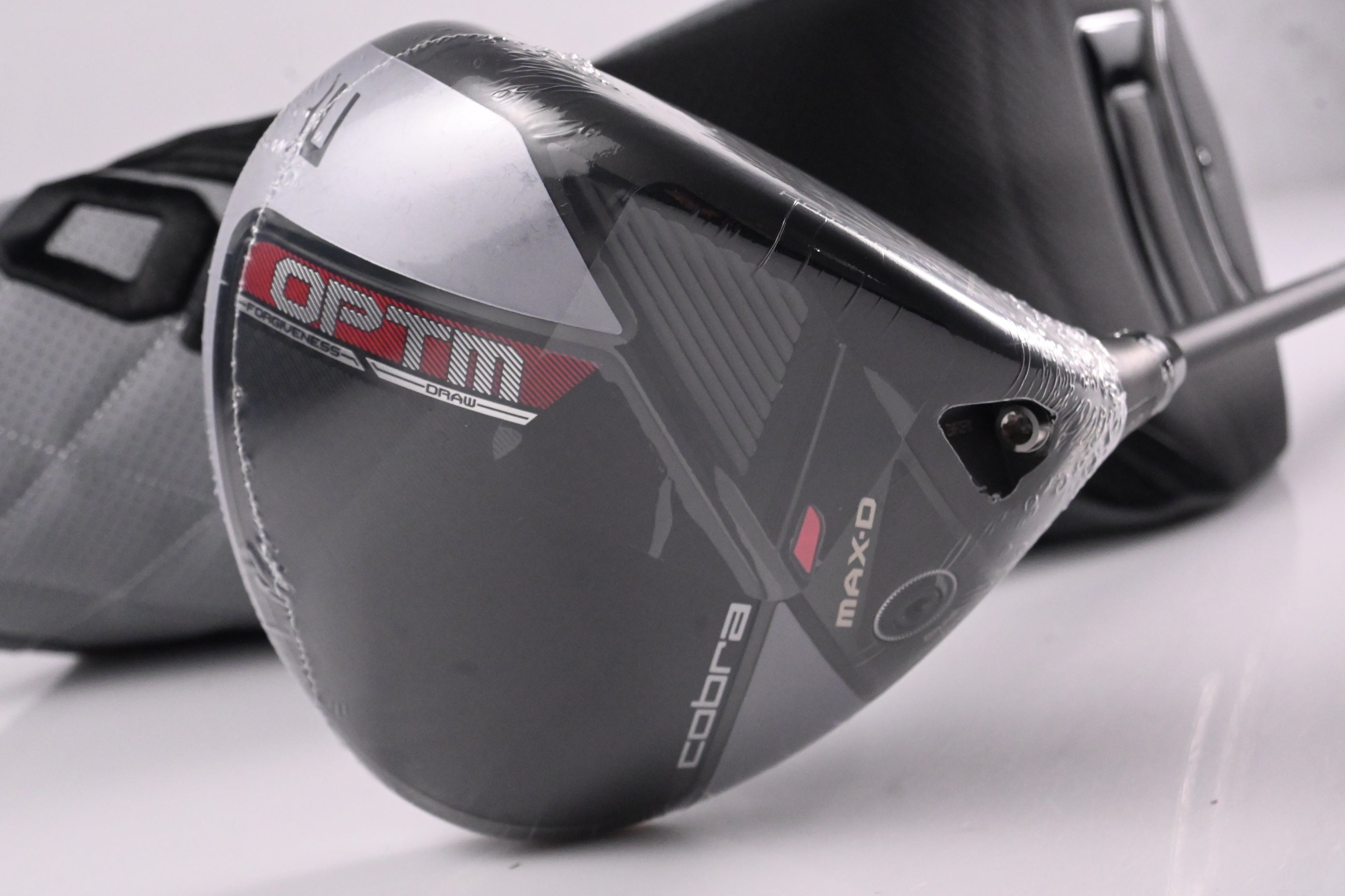 Cobra OPTM MAX-D Driver / 12 Degree / Regular Flex Kai'li Red Dark Wave 50 Shaft