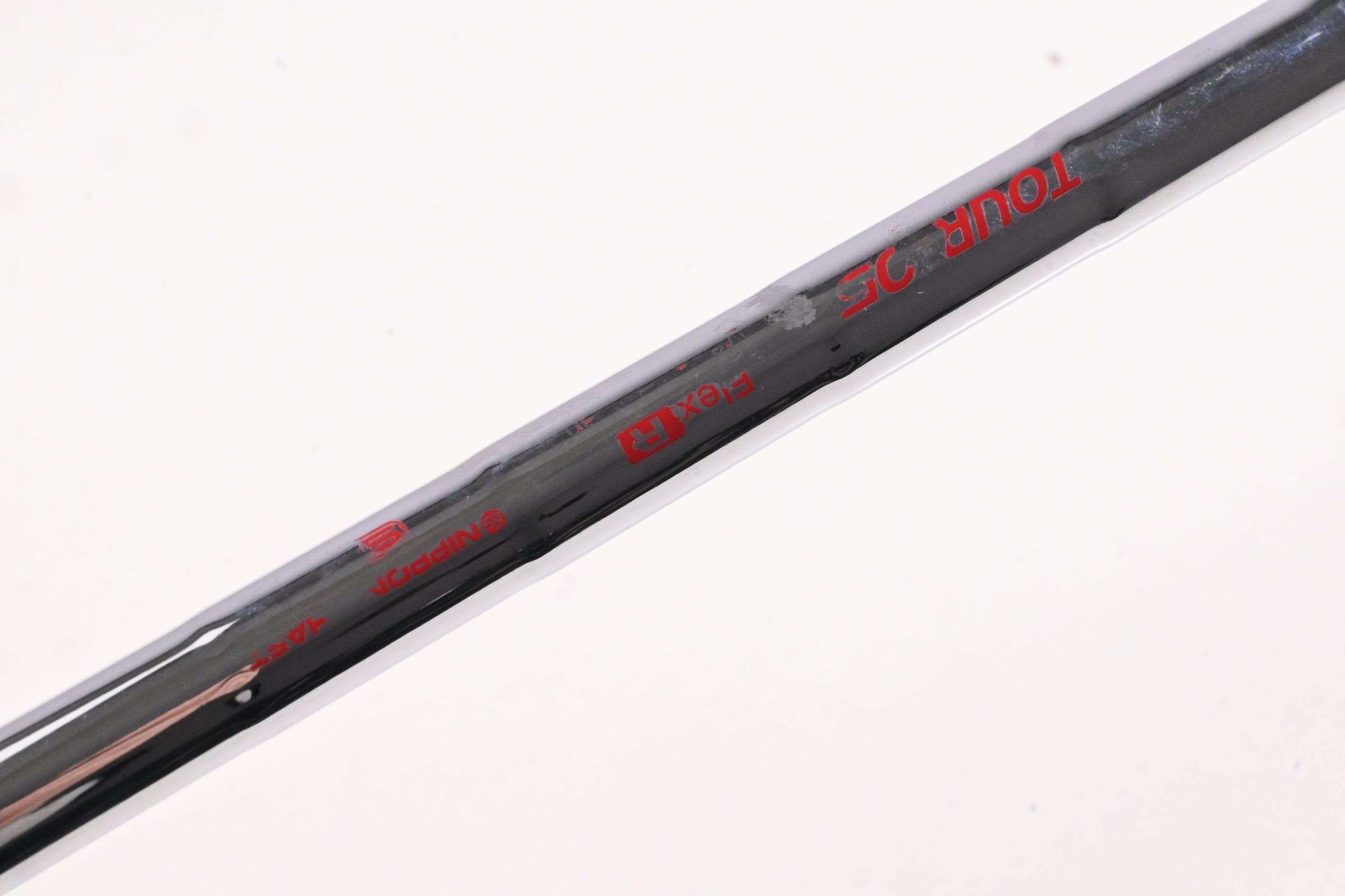 Titleist 718 AP2 #7 Iron / Regular Flex NS Pro Modus 3 Tour 105 Shafts